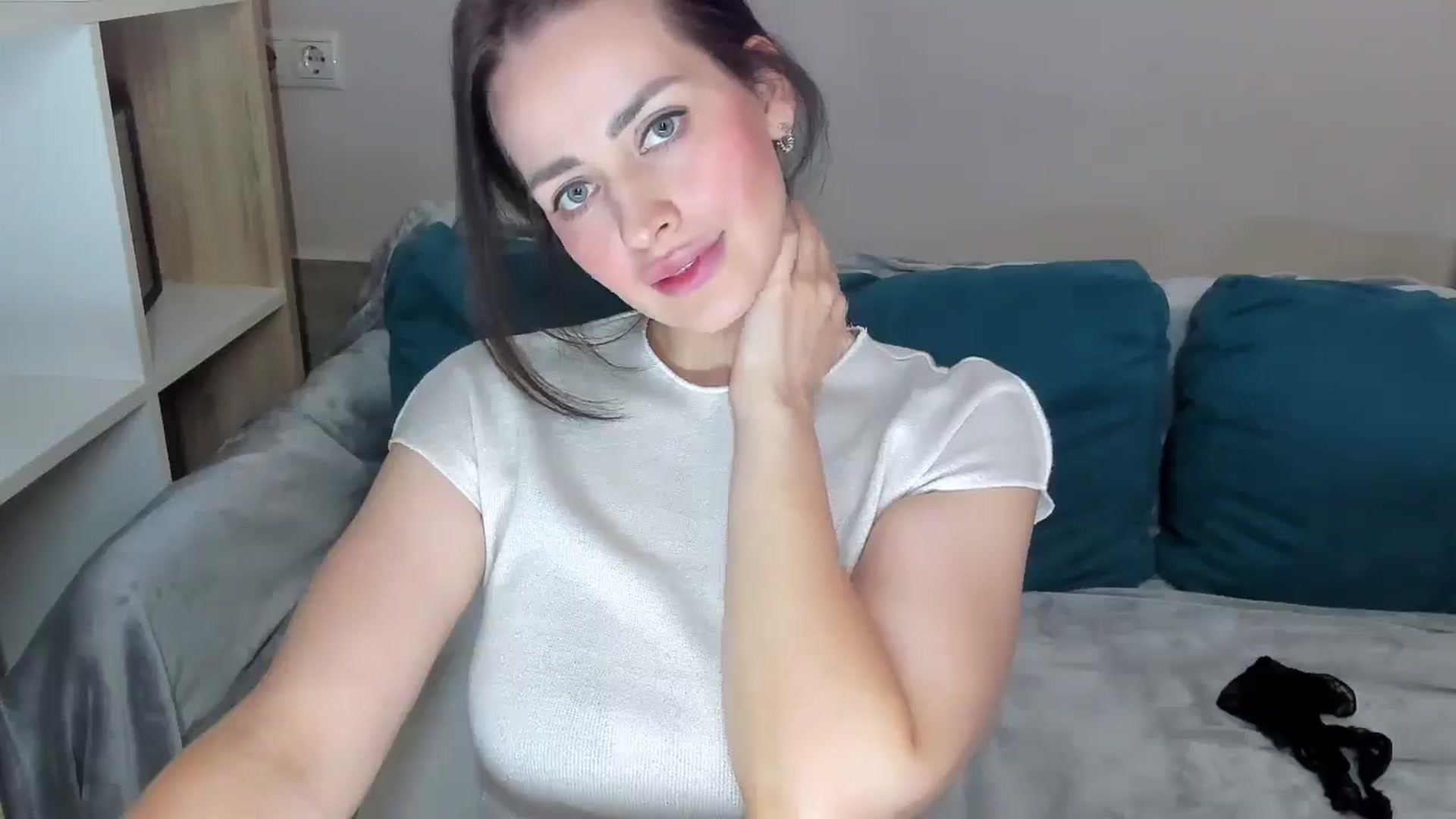 Gallery image thumbnail from Katy__Berry's myfreecams stream on, 12/25/2025, 16:12 image 13 of 20