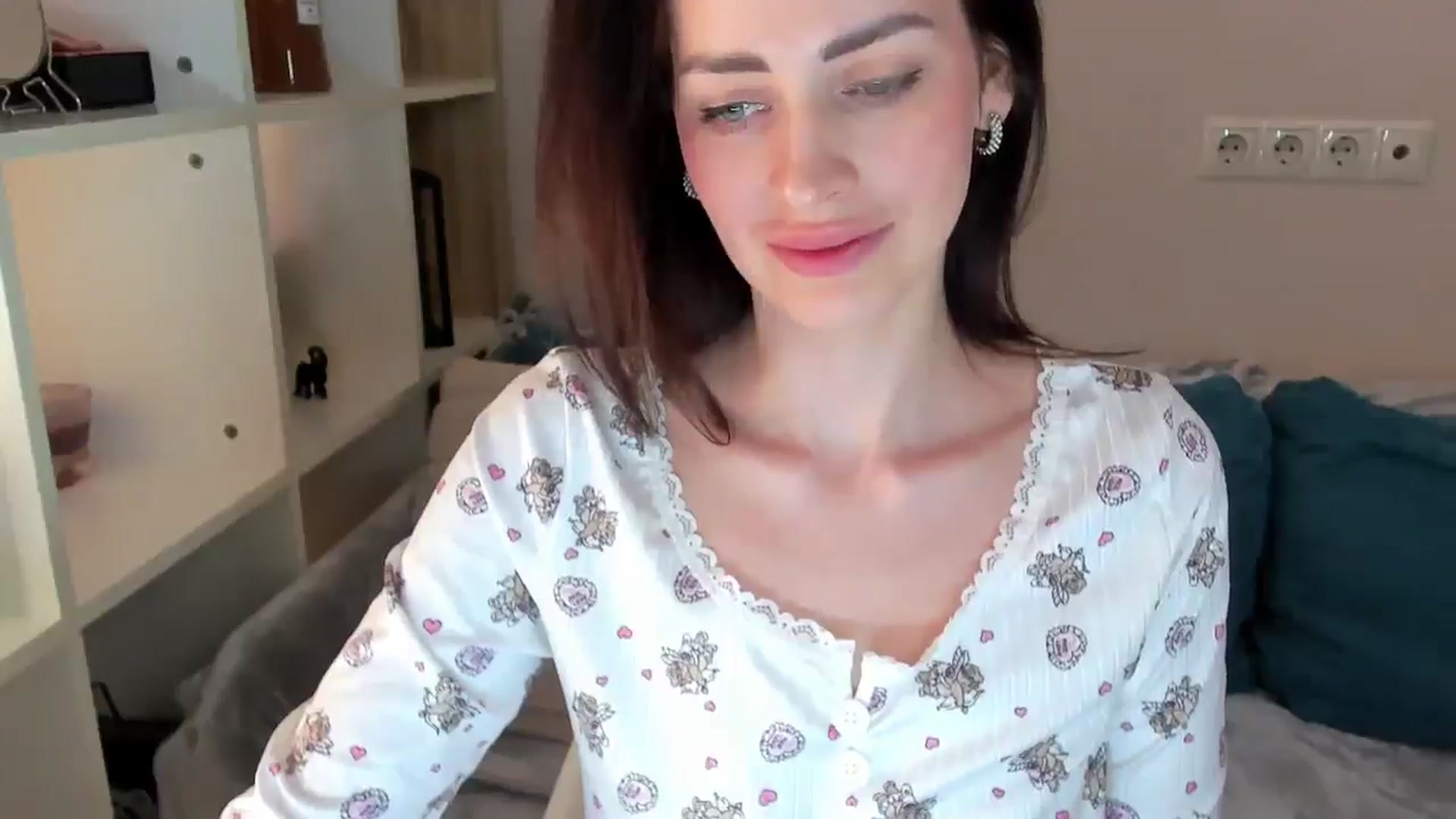 Gallery image thumbnail from Katy__Berry's myfreecams stream on, 03/06/2026, 14:26 image 9 of 20