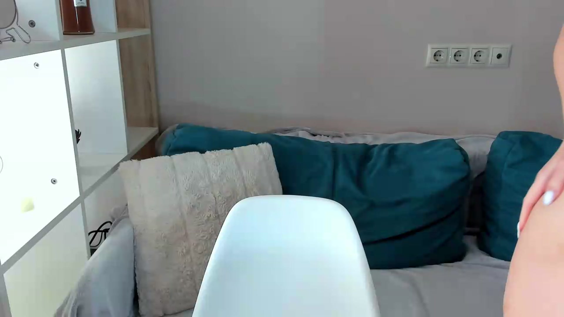 Gallery image thumbnail from Katy__Berry's myfreecams stream on, 05/16/2026, 13:42 image 2 of 20