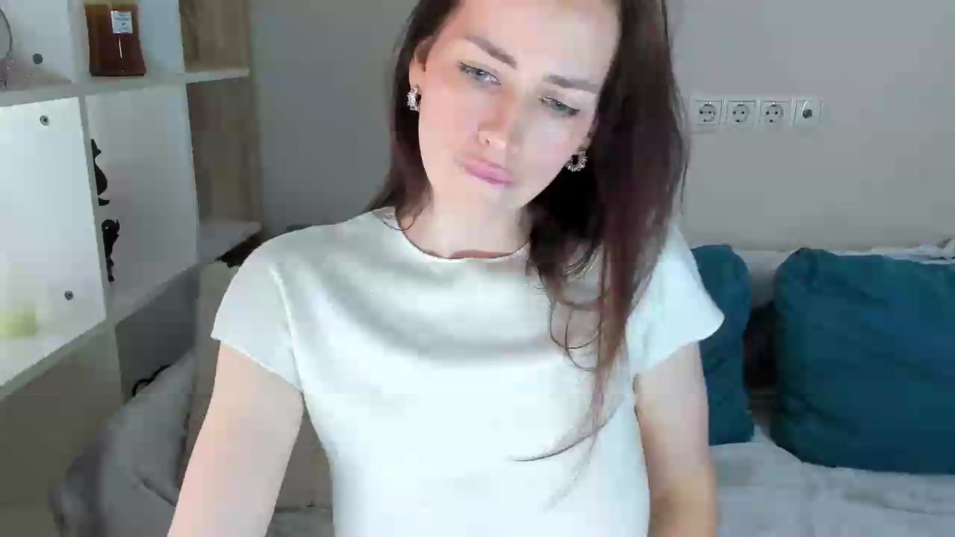 Gallery image thumbnail from Katy__Berry's myfreecams stream on, 05/17/2026, 12:43 image 6 of 20