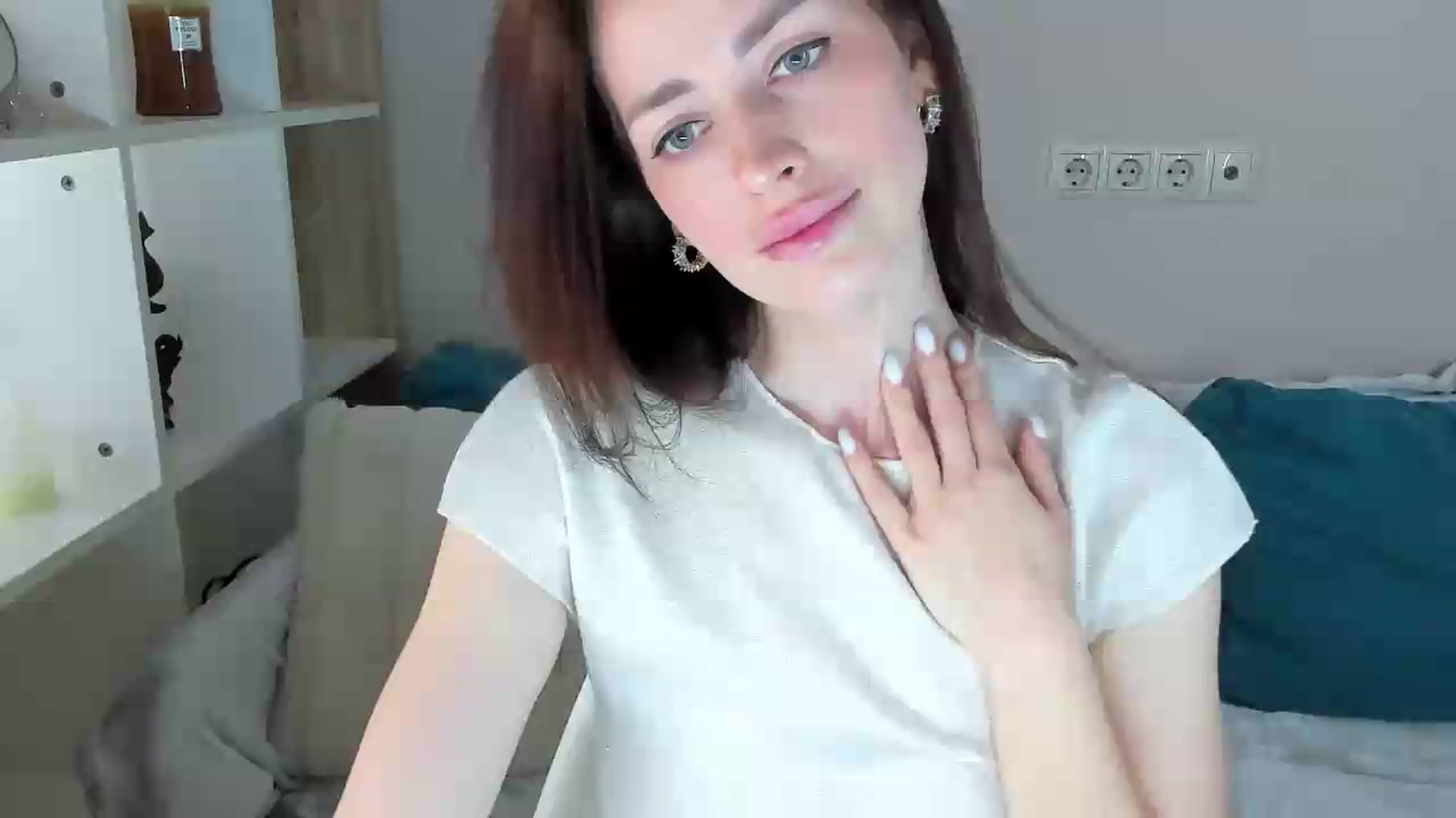 Gallery image thumbnail from Katy__Berry's myfreecams stream on, 05/17/2026, 12:43 image 2 of 20