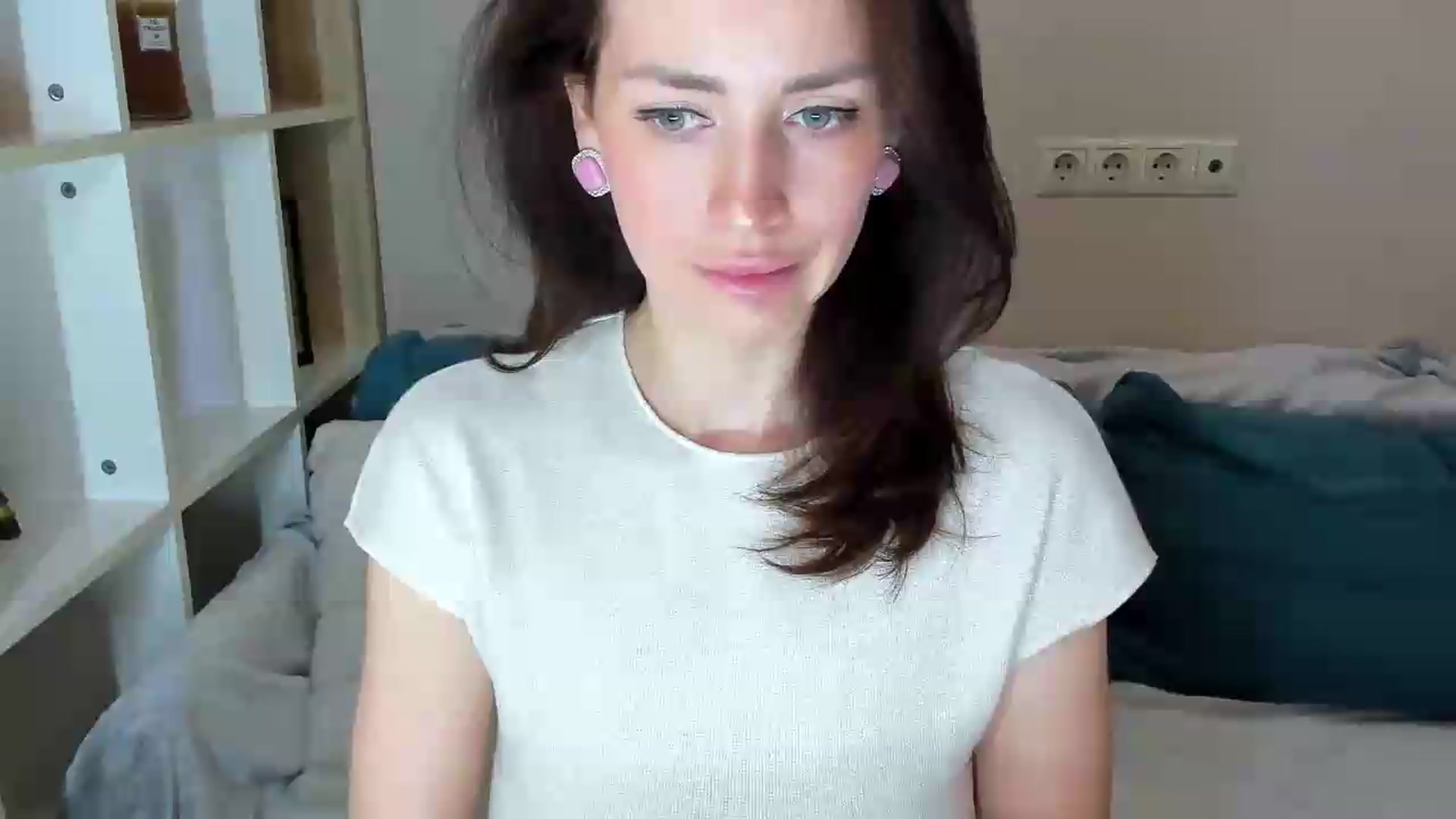 Gallery image thumbnail from Katy__Berry's myfreecams stream on, 07/17/2026, 12:04 image 1 of 20