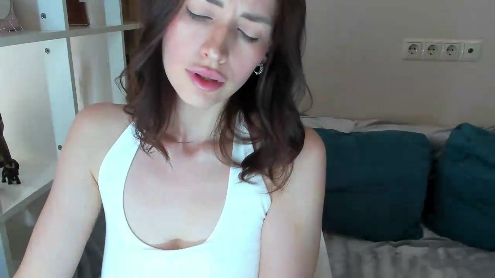 Gallery image thumbnail from Katy__Berry's myfreecams stream on, 07/26/2026, 14:00 image 3 of 20