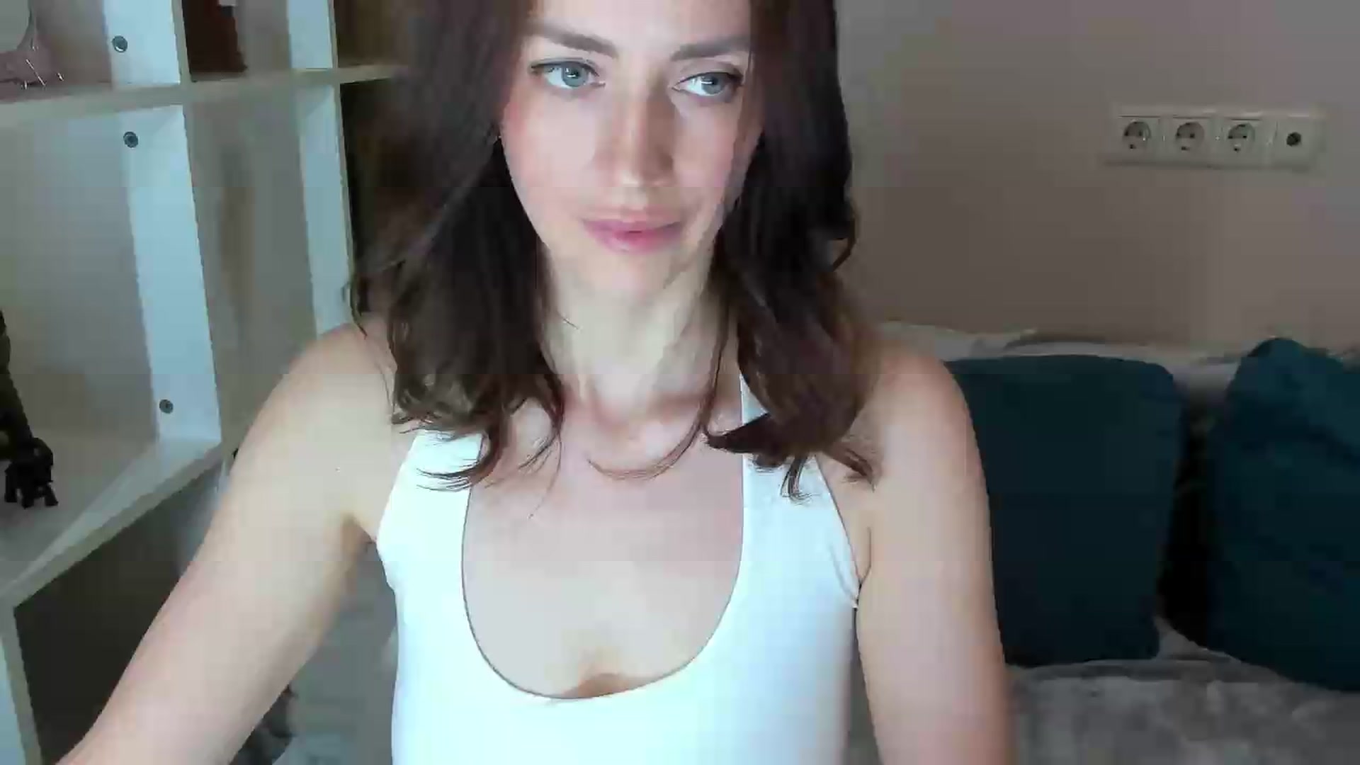 Gallery image thumbnail from Katy__Berry's myfreecams stream on, 07/26/2026, 14:22 image 1 of 20