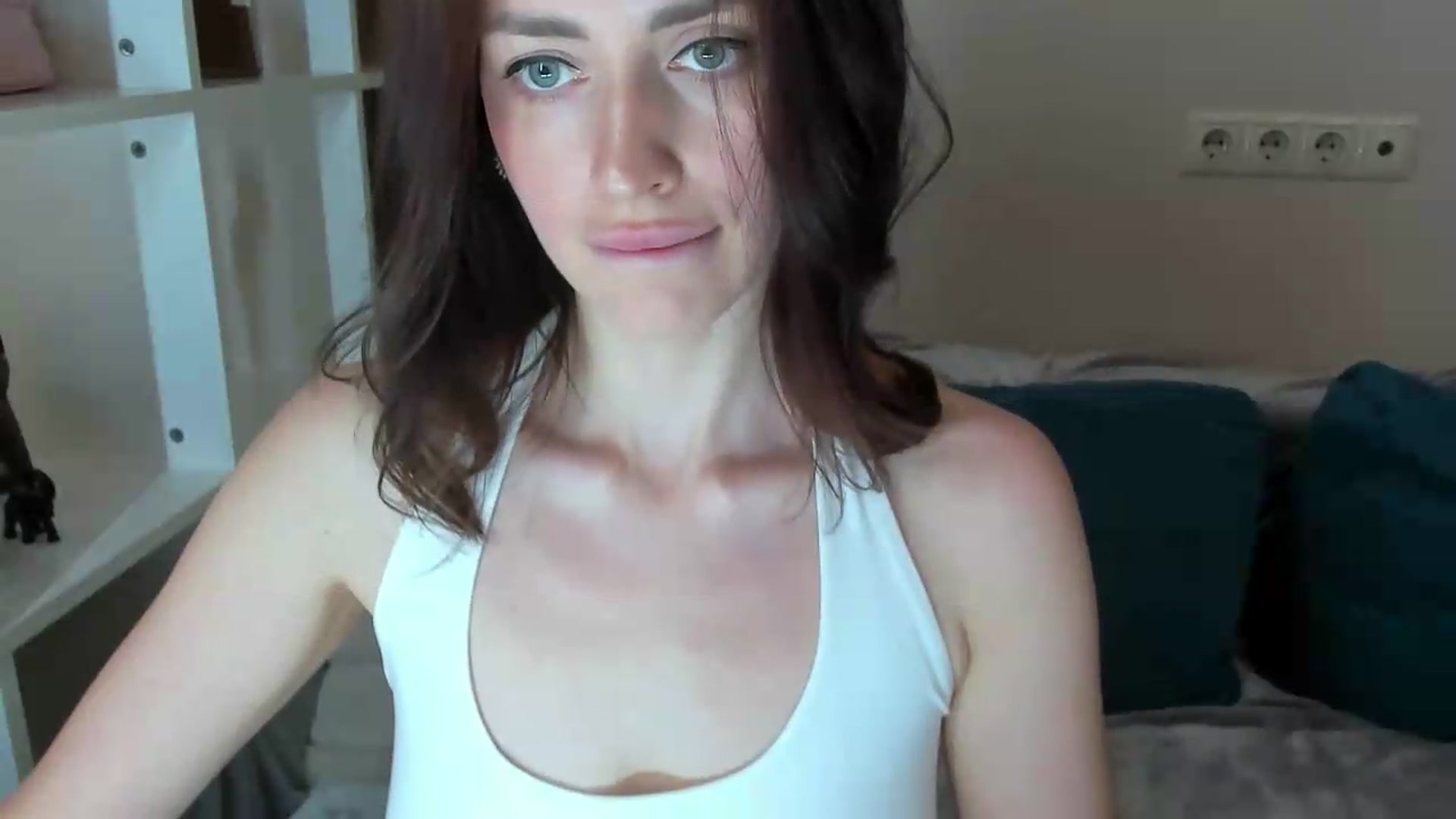 Gallery image thumbnail from Katy__Berry's myfreecams stream on, 07/26/2026, 14:22 image 19 of 20