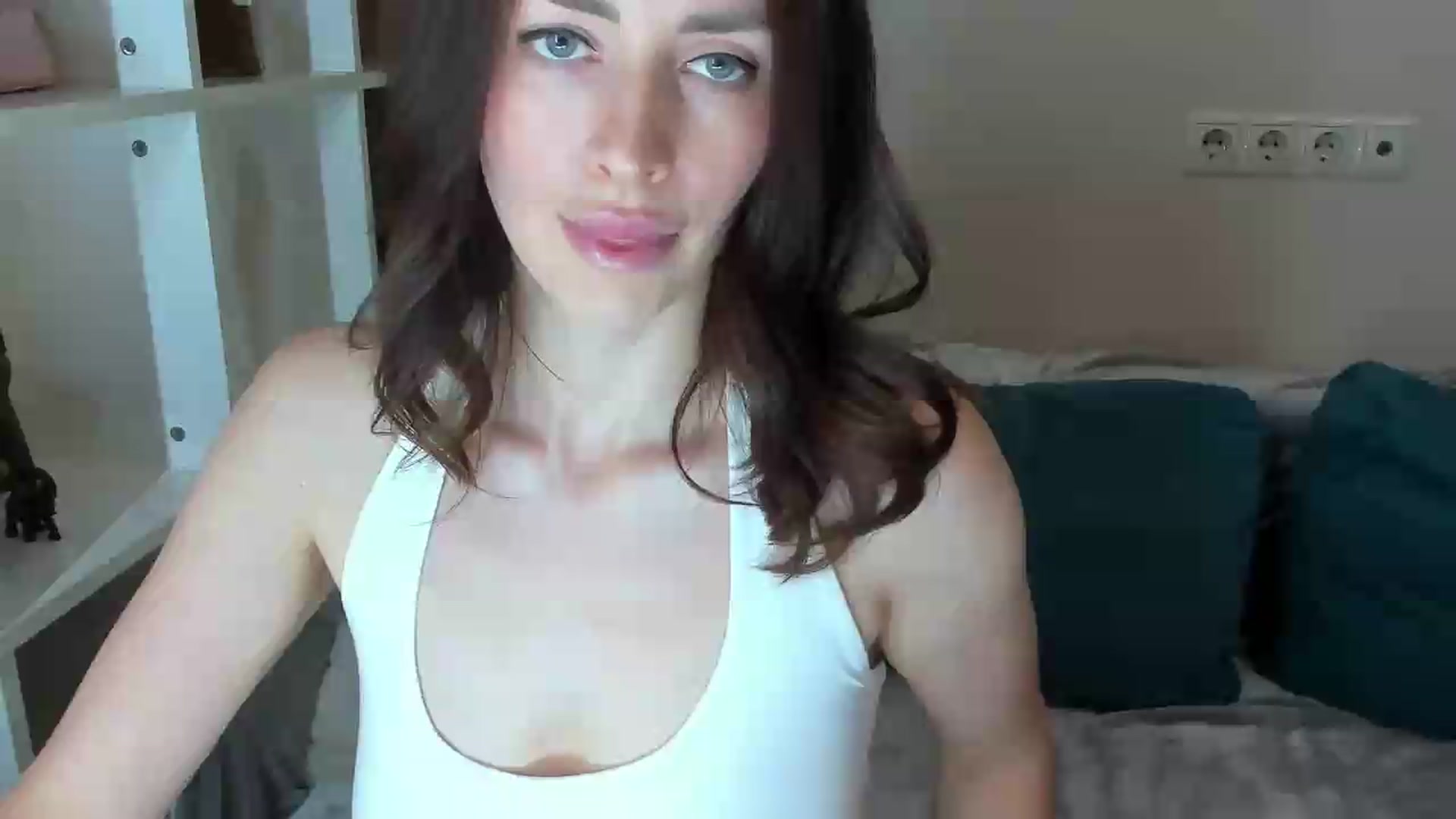 Gallery image thumbnail from Katy__Berry's myfreecams stream on, 07/26/2026, 14:22 image 7 of 20