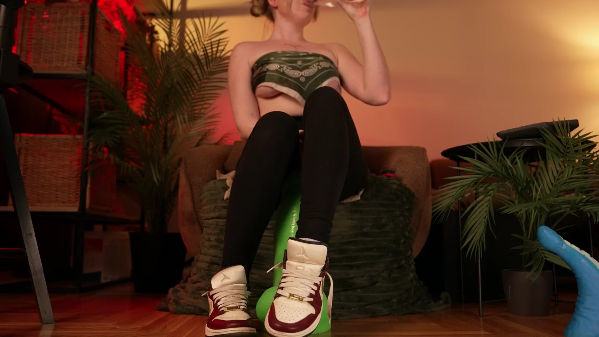 Gallery image thumbnail from Katy_doll_19's myfreecams stream on, 02/06/2026, 13:21 image 16 of 20