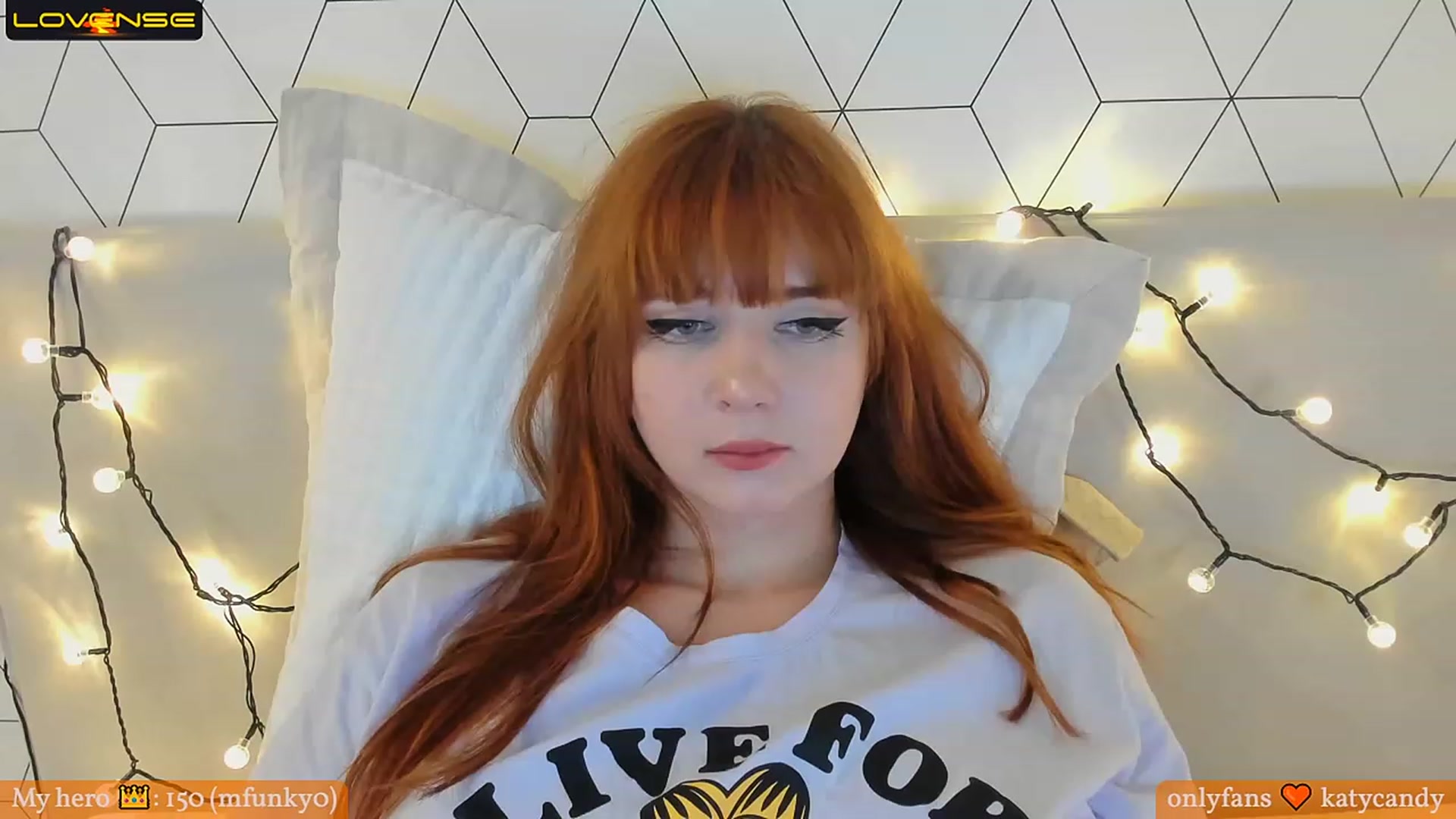 Gallery image thumbnail from KatyaFods's myfreecams stream on, 12/26/2022, 20:08 image 19 of 20