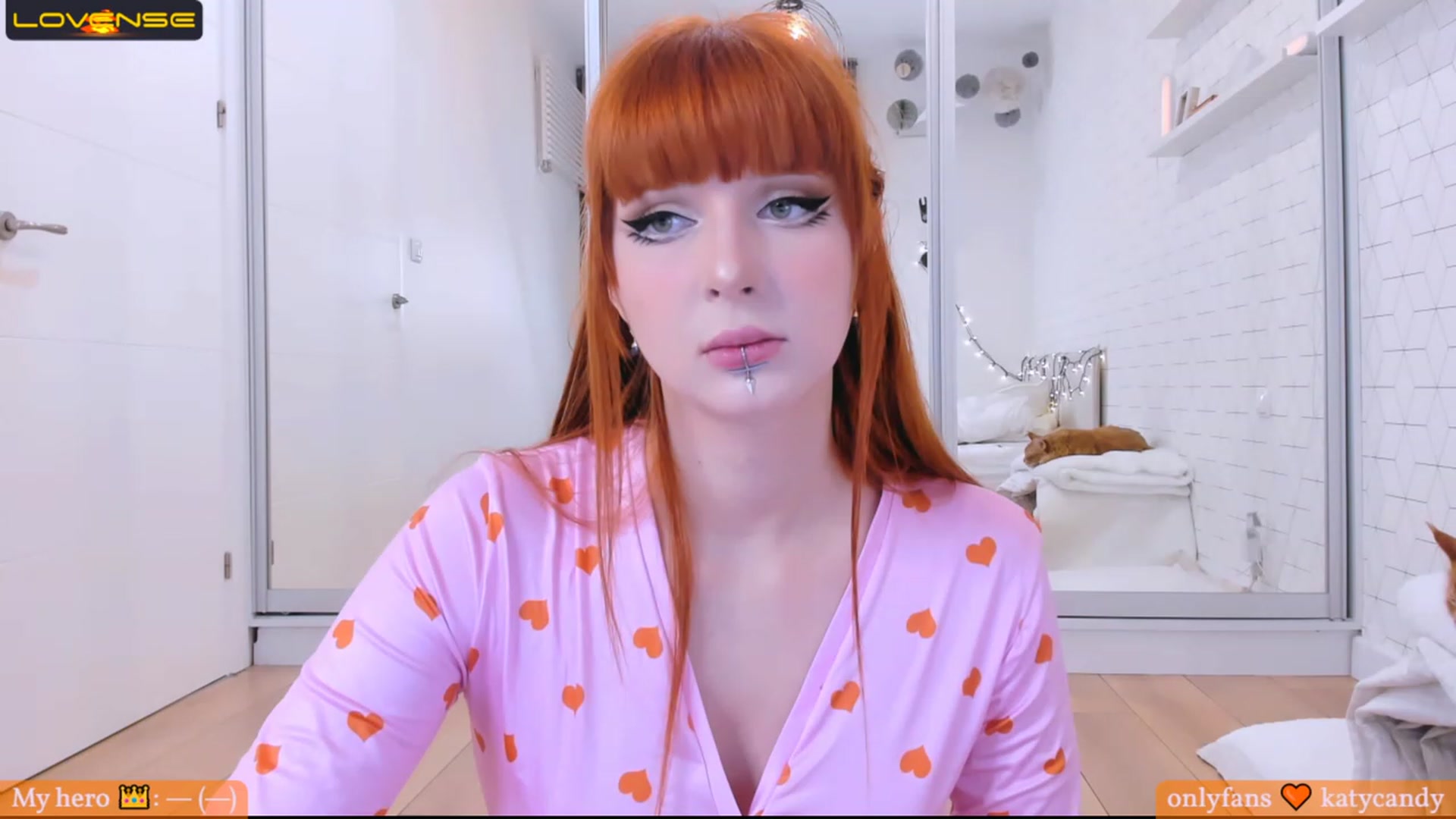 Gallery image thumbnail from KatyaFods's myfreecams stream on, 02/06/2023, 18:52 image 6 of 20