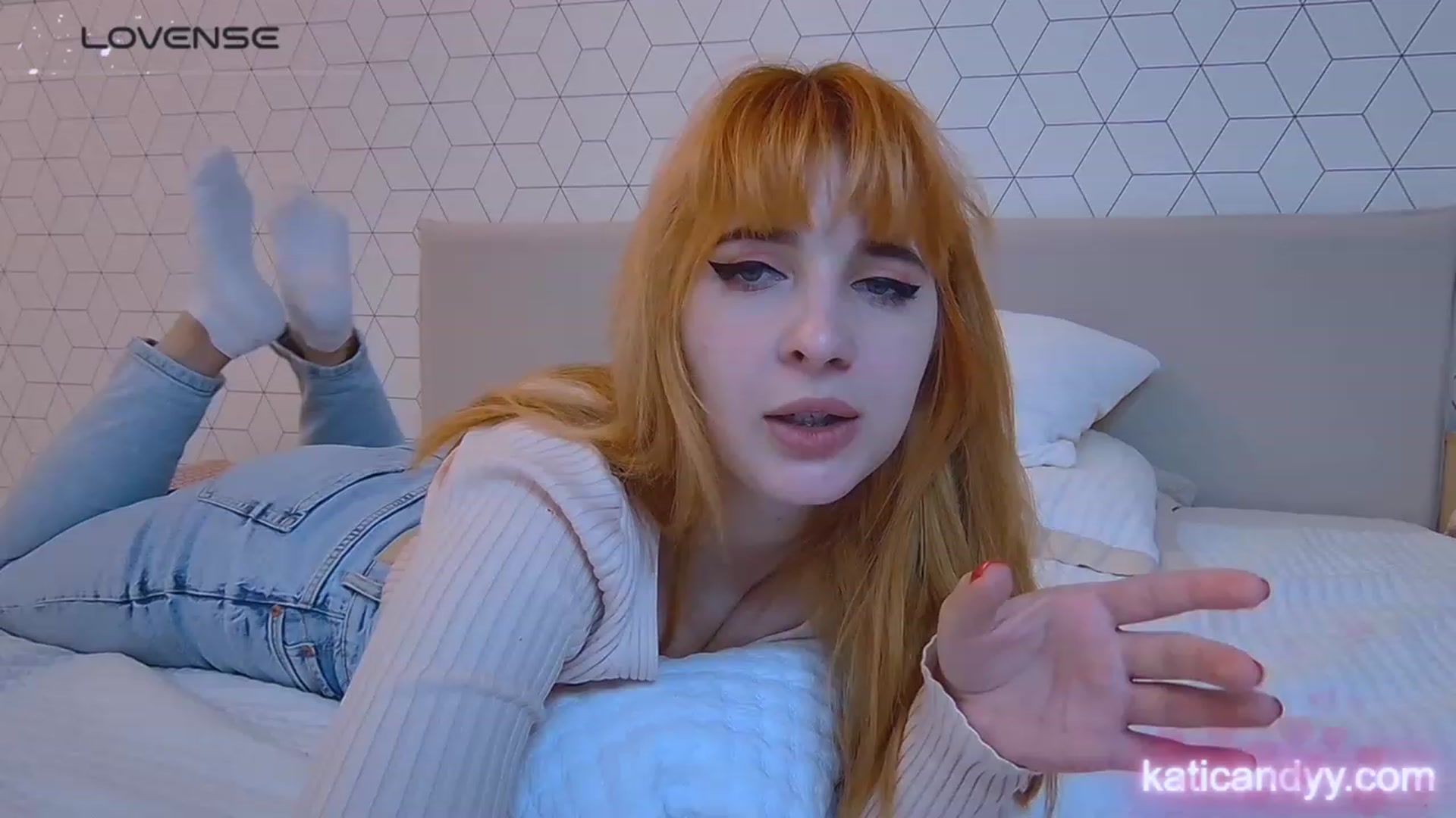 Gallery image thumbnail from KatyaFods's myfreecams stream on, 09/16/2023, 18:13 image 10 of 20