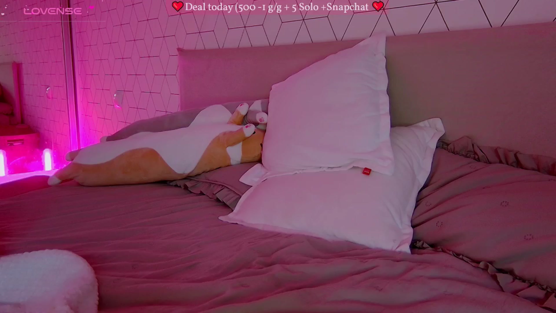 Gallery image thumbnail from KatyaFods's myfreecams stream on, 04/23/2024, 18:11 image 7 of 20