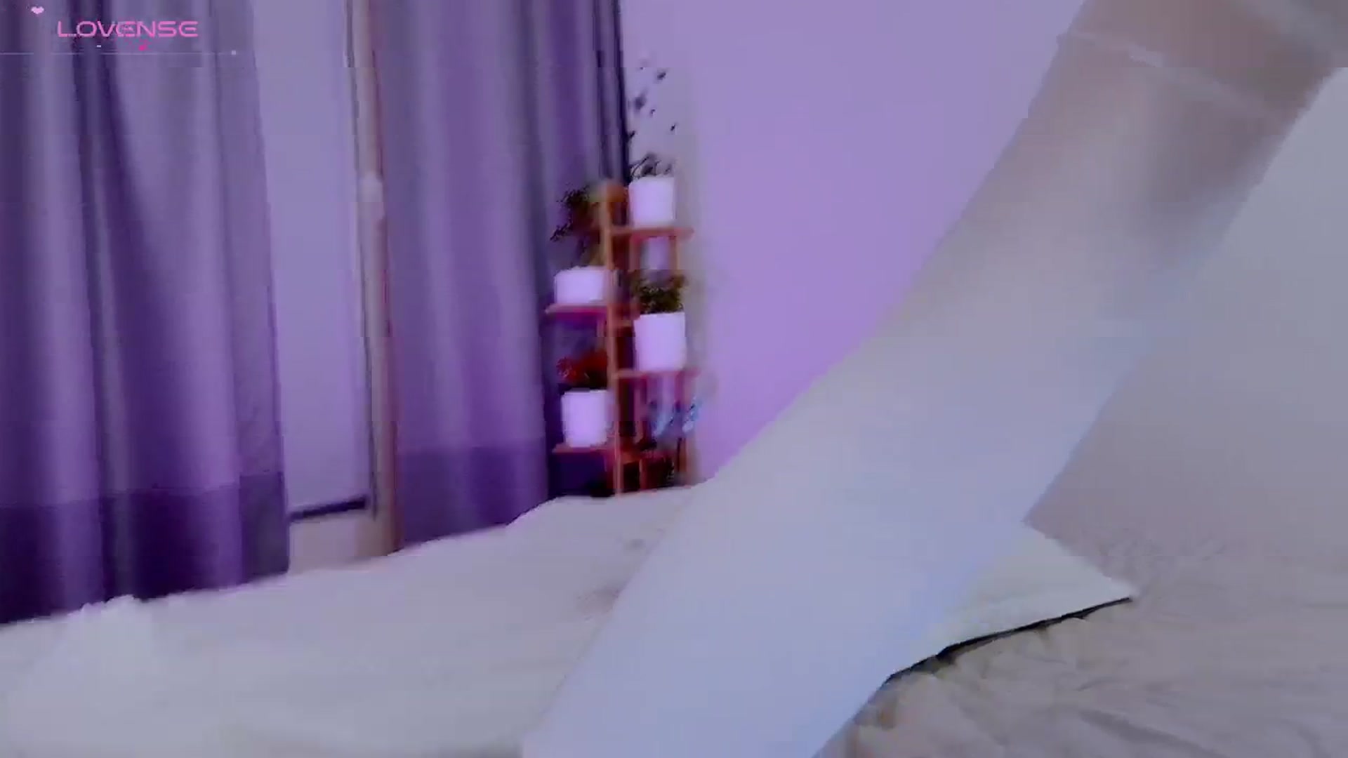 Gallery image thumbnail from KatyaFods's myfreecams stream on, 04/28/2024, 20:57 image 8 of 20