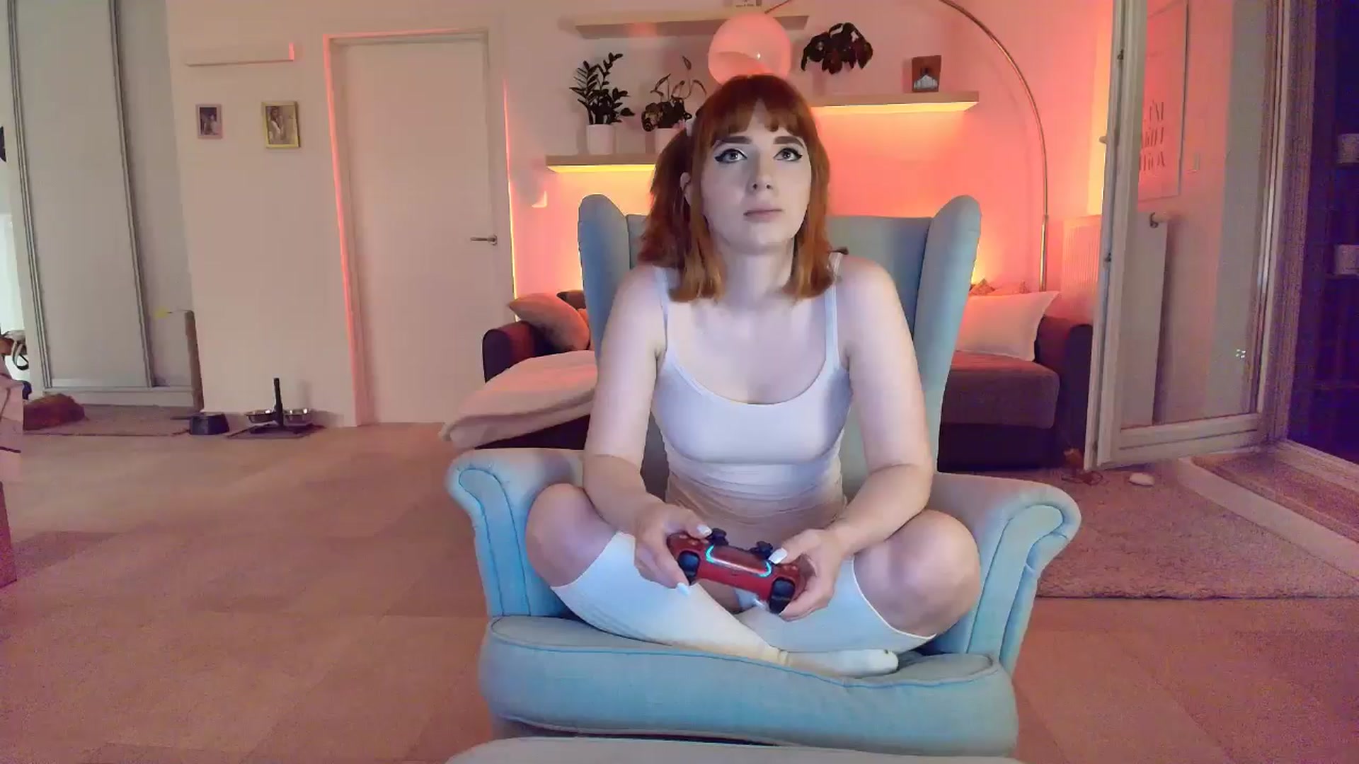 Gallery image thumbnail from KatyaFods's myfreecams stream on, 06/05/2024, 21:06 image 10 of 20