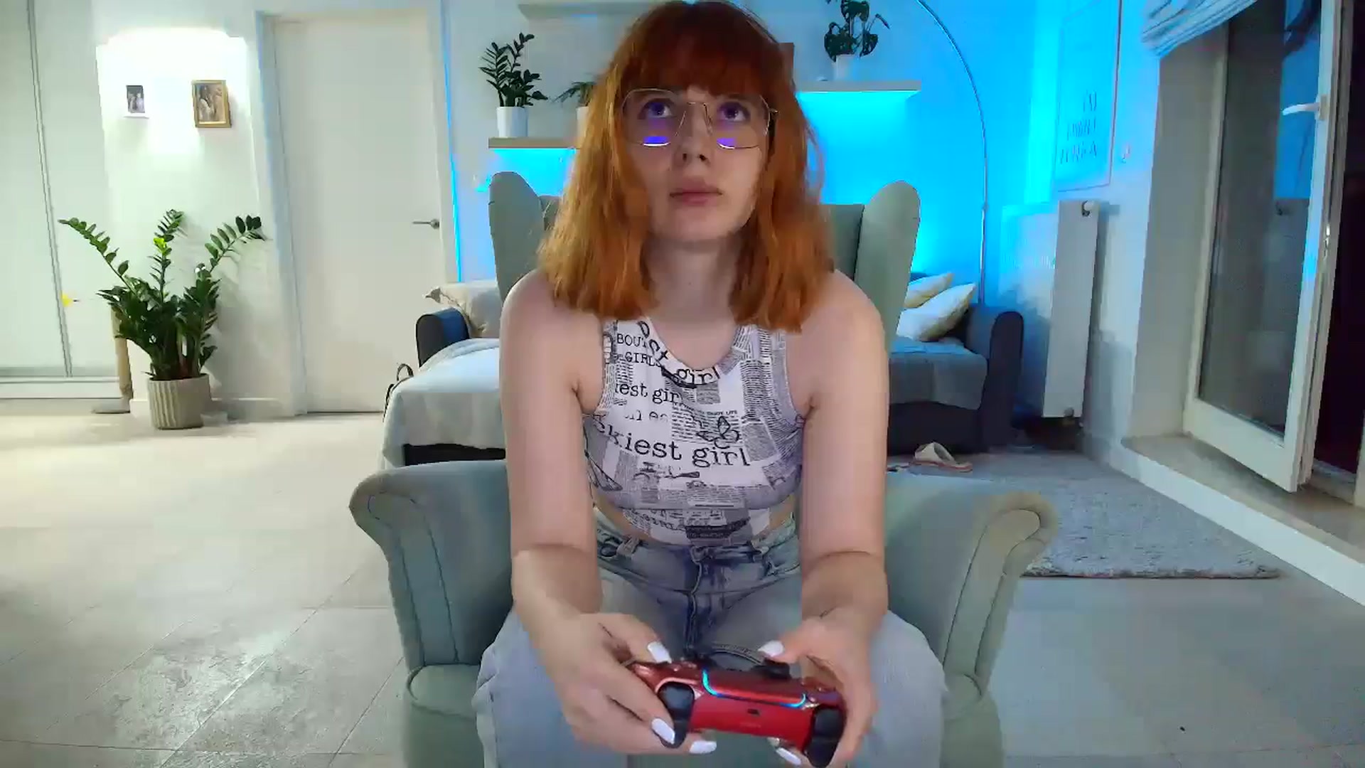 Gallery image thumbnail from KatyaFods's myfreecams stream on, 06/12/2024, 24:48 image 10 of 20