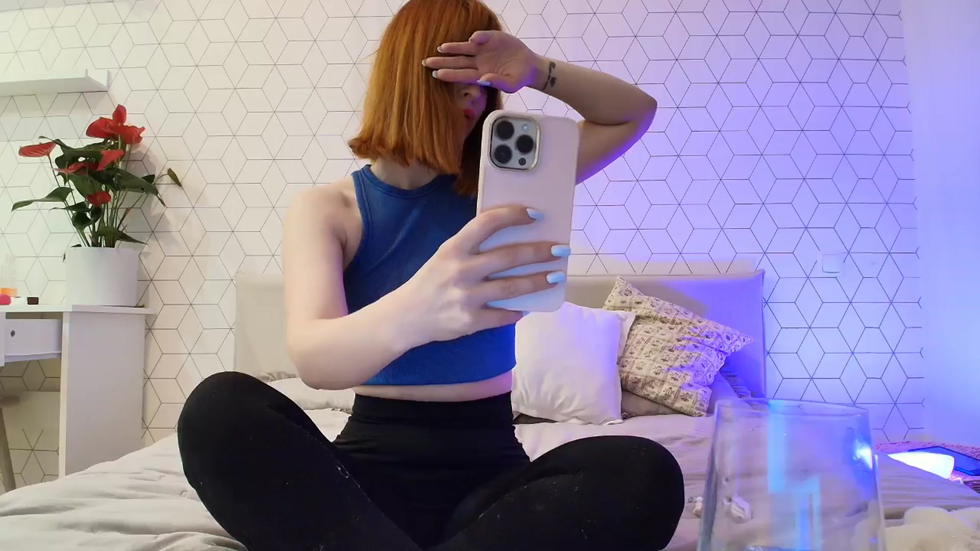Gallery image thumbnail from KatyaFods's myfreecams stream on, 06/12/2024, 22:59 image 18 of 20