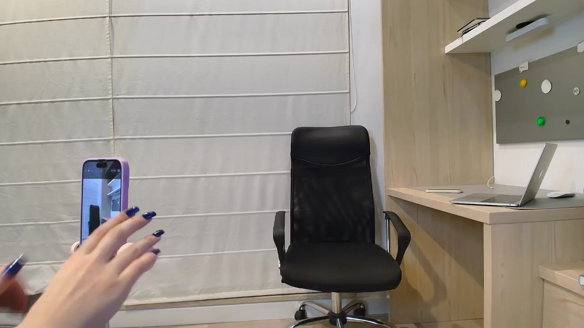 Gallery image thumbnail from KatyaFods's myfreecams stream on, 09/28/2024, 20:17 image 4 of 20