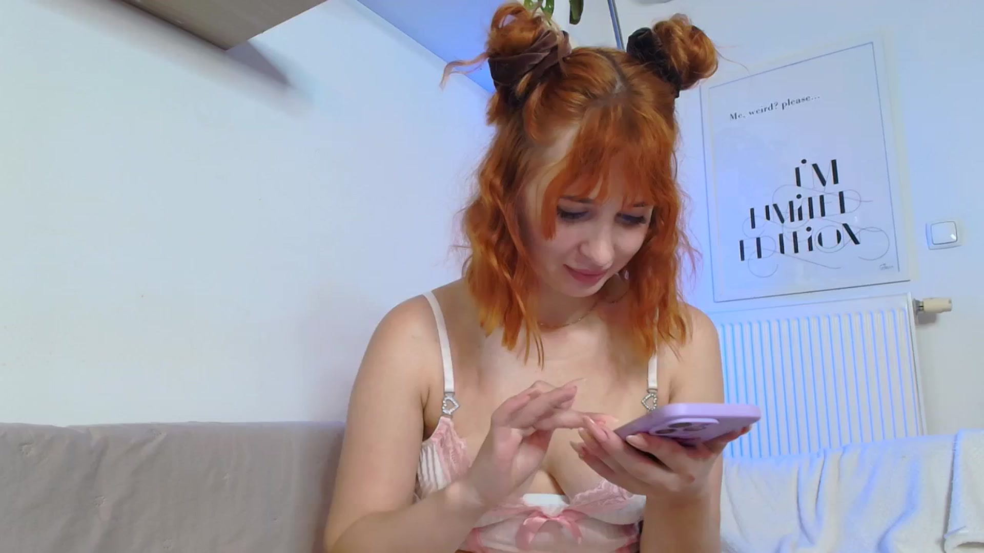 Gallery image thumbnail from KatyaFods's myfreecams stream on, 10/15/2024, 24:25 image 6 of 20