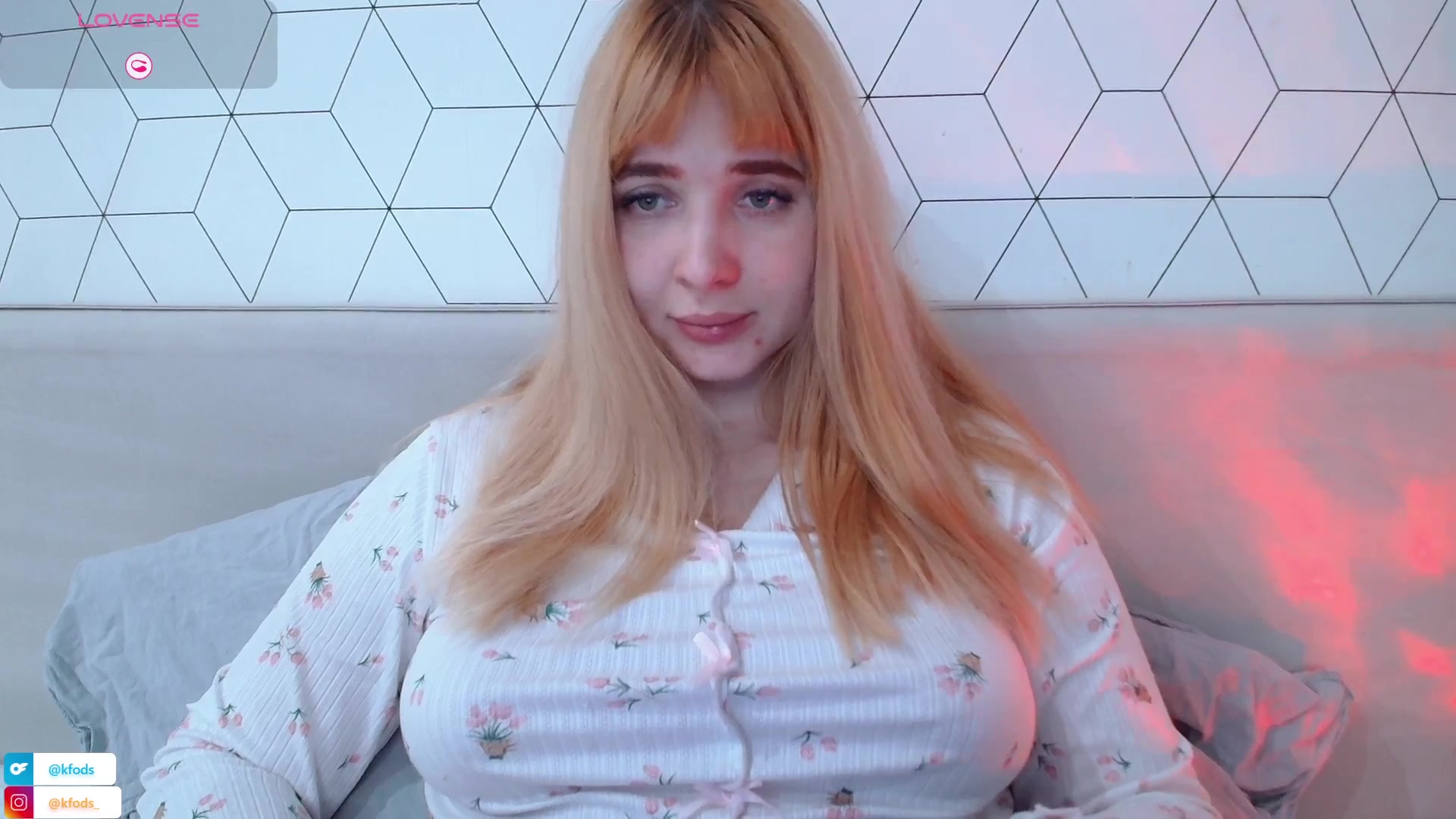 Gallery image thumbnail from KatyaFods's myfreecams stream on, 01/25/2026, 19:55 image 6 of 20