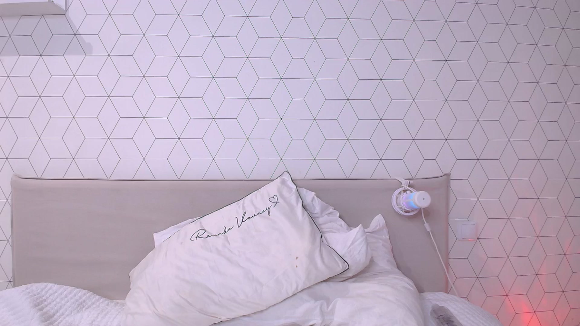 Gallery image thumbnail from KatyaFods's myfreecams stream on, 02/19/2026, 23:31 image 15 of 20