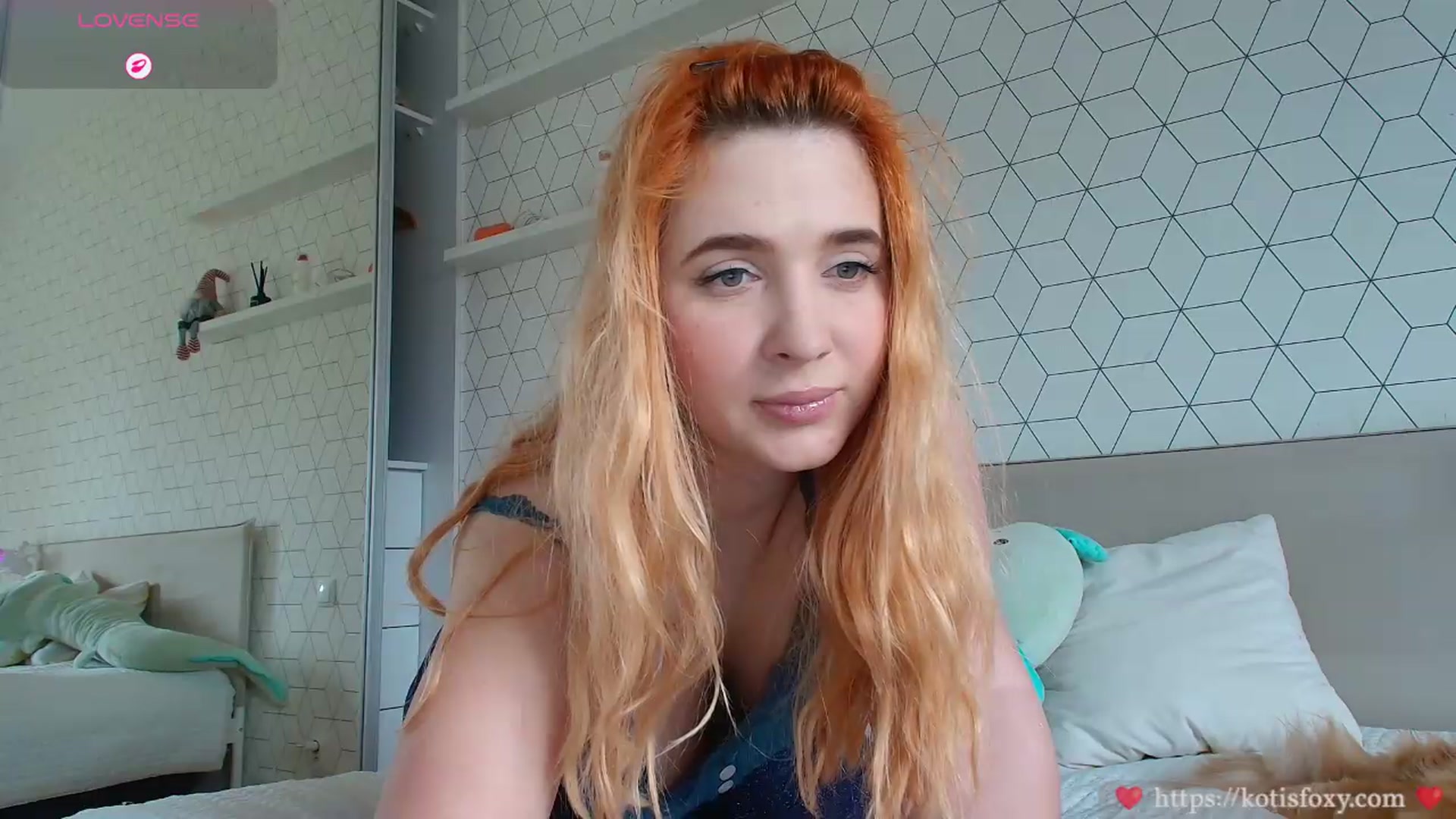 Gallery image thumbnail from KatyaFods's myfreecams stream on, 05/07/2026, 10:15 image 18 of 20