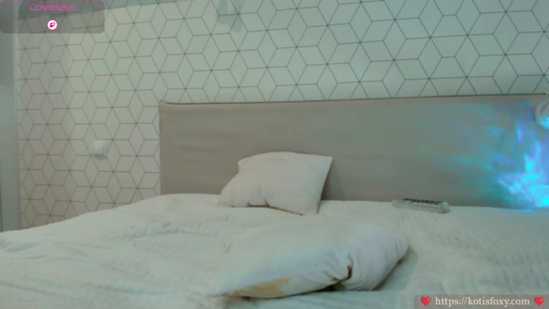 Gallery image thumbnail from KatyaFods's myfreecams stream on, 05/08/2026, 21:55 image 14 of 20