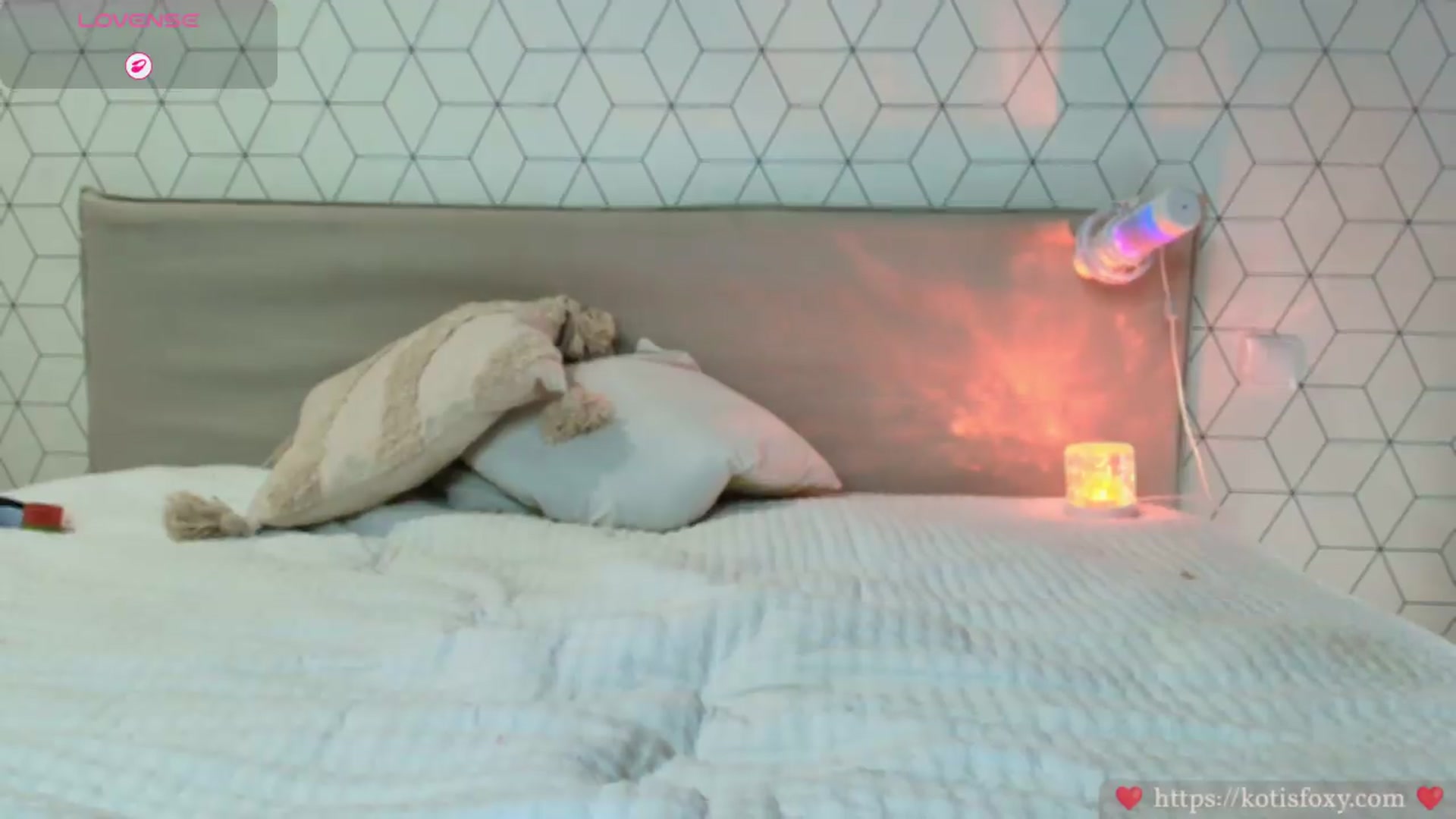Gallery image thumbnail from KatyaFods's myfreecams stream on, 05/09/2026, 21:52 image 13 of 20