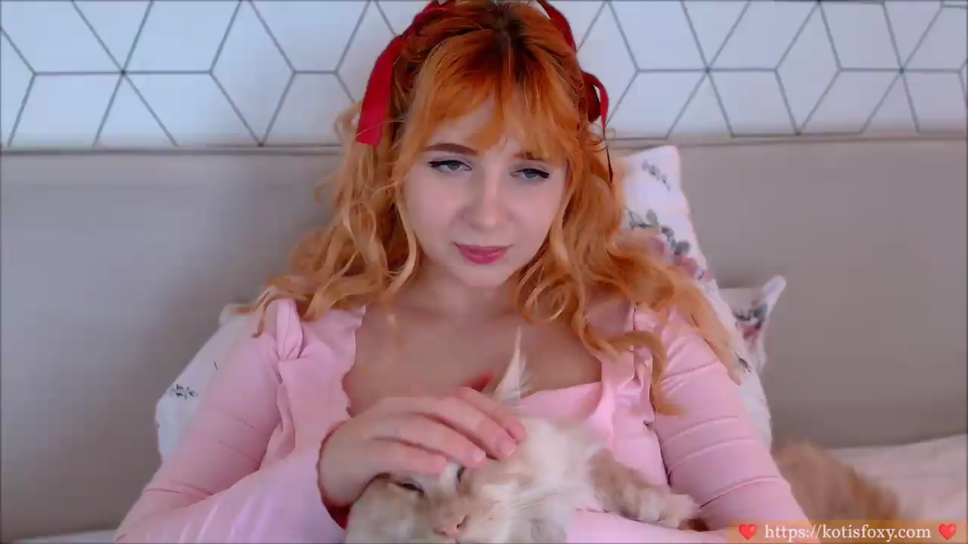 Gallery image thumbnail from KatyaFods's myfreecams stream on, 05/13/2026, 16:38 image 14 of 20