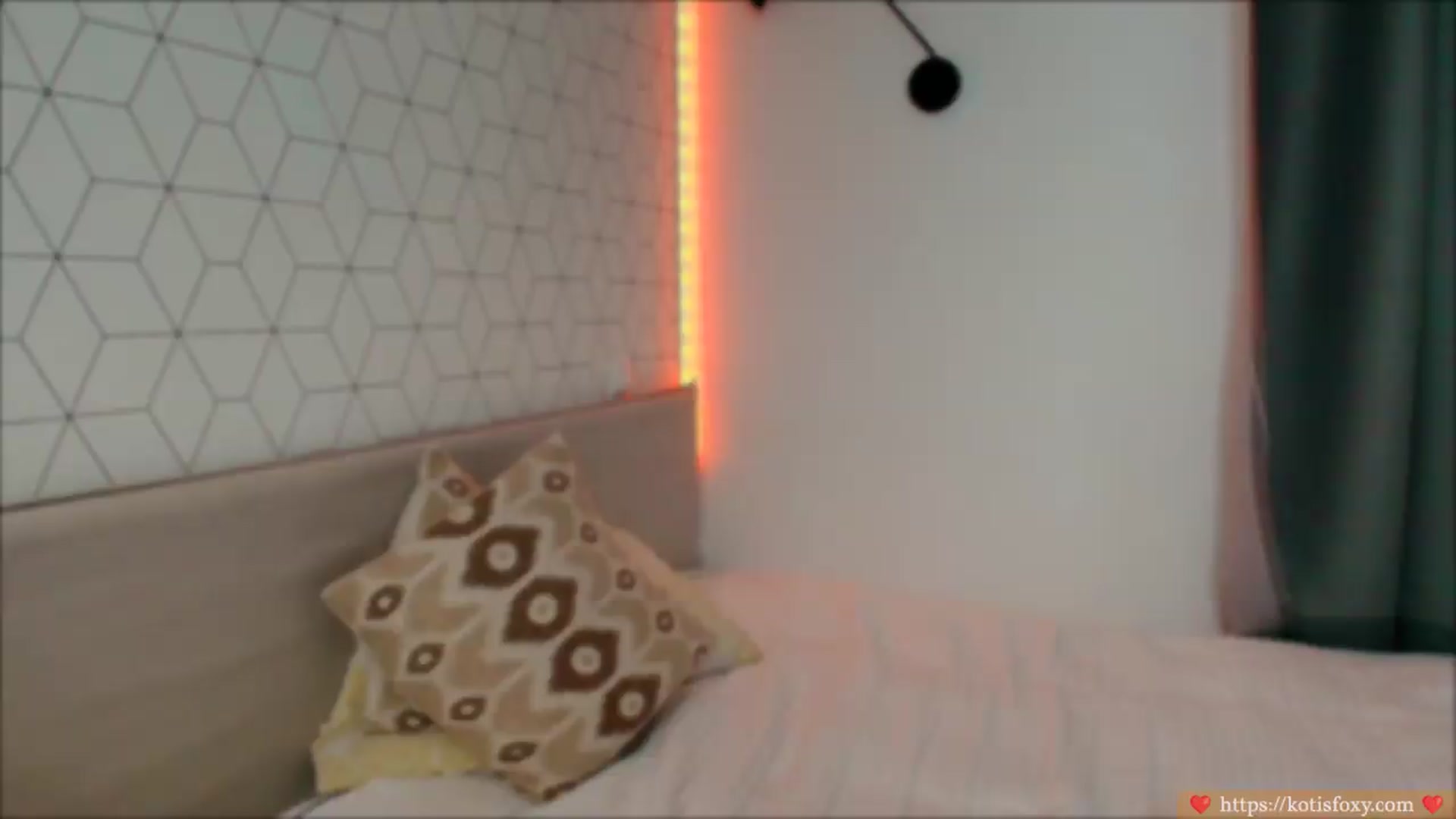 Gallery image thumbnail from KatyaFods's myfreecams stream on, 05/16/2026, 23:42 image 16 of 20