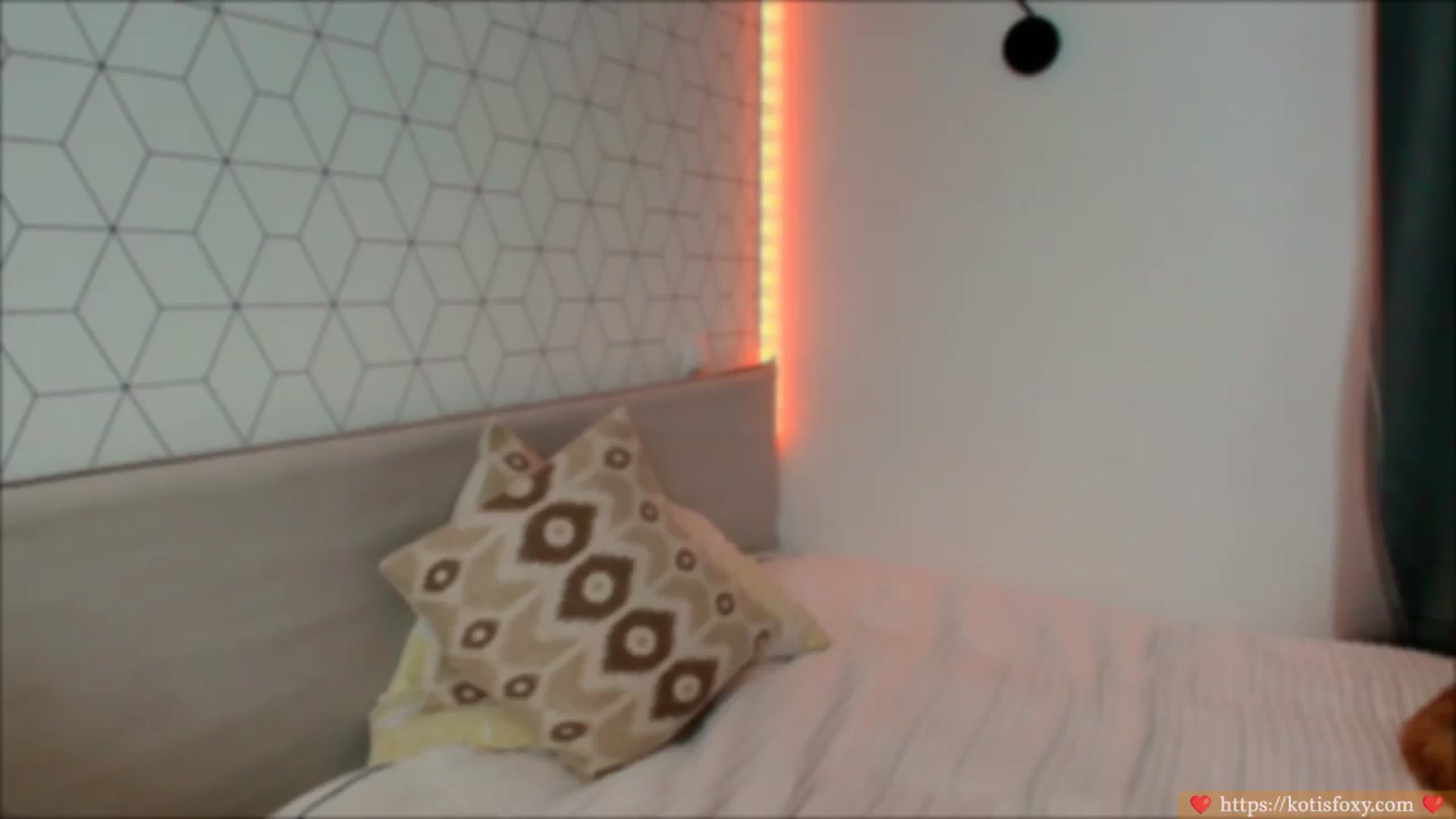 Gallery image thumbnail from KatyaFods's myfreecams stream on, 05/17/2026, 24:00 image 16 of 20