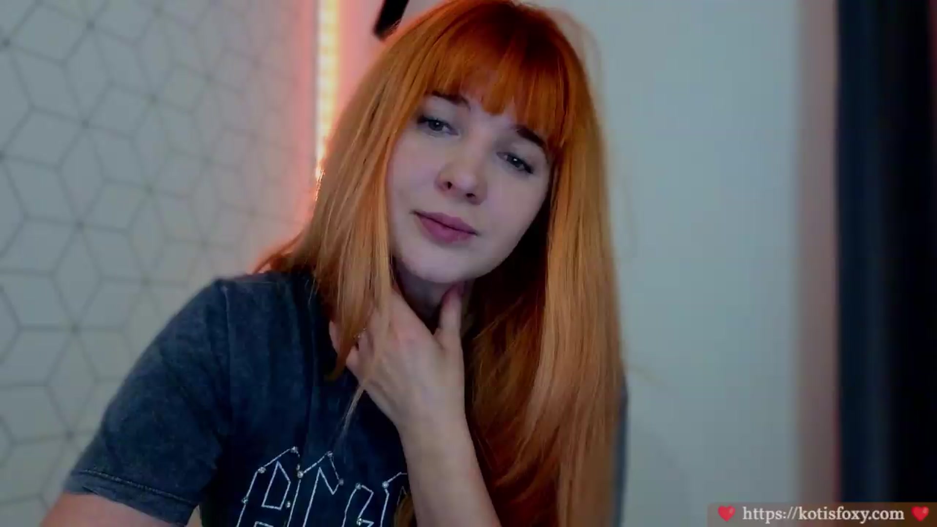 Gallery image thumbnail from KatyaFods's myfreecams stream on, 05/28/2026, 23:23 image 15 of 20