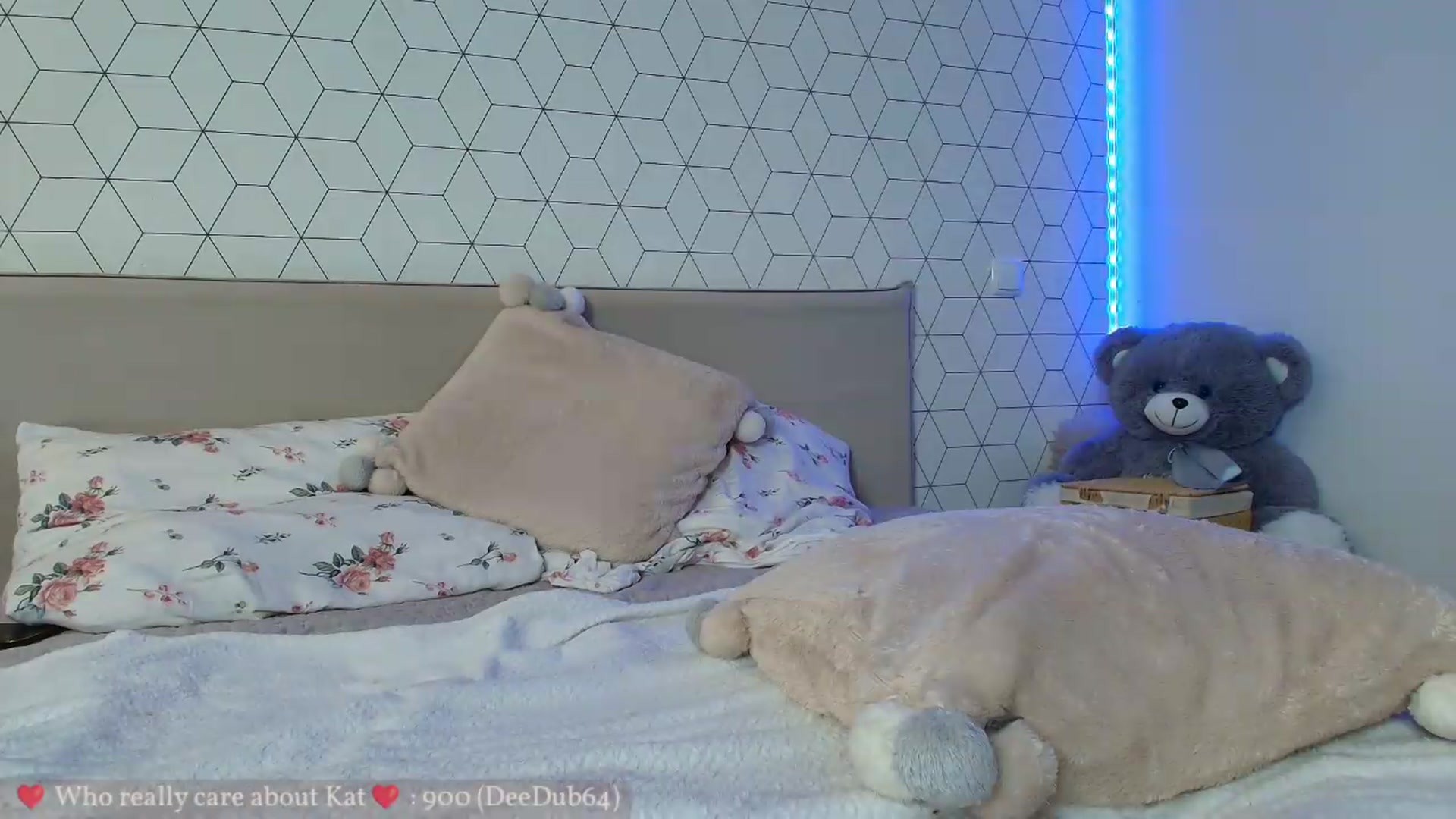 Gallery image thumbnail from KatyaFods's myfreecams stream on, 08/02/2026, 21:12 image 8 of 20