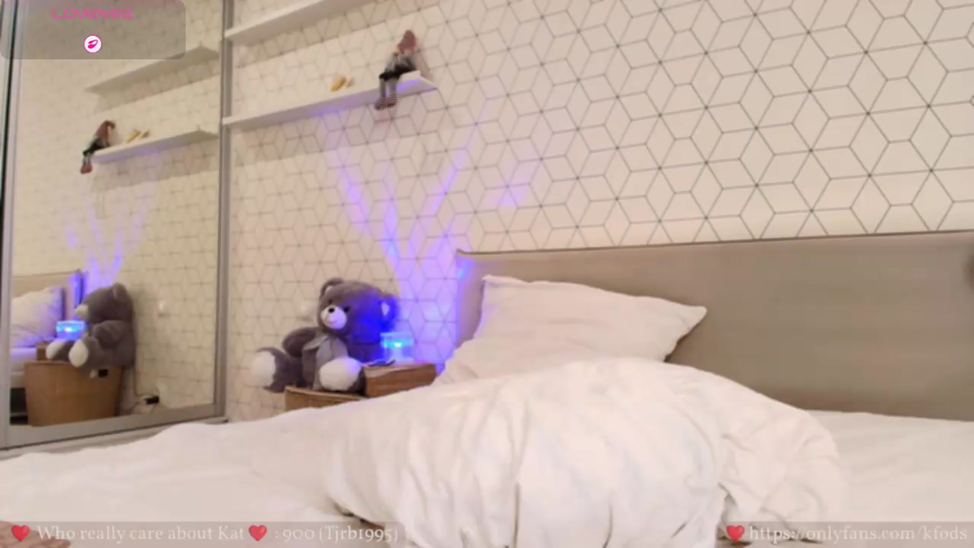 Gallery image thumbnail from KatyaFods's myfreecams stream on, 08/10/2026, 04:26 image 16 of 20