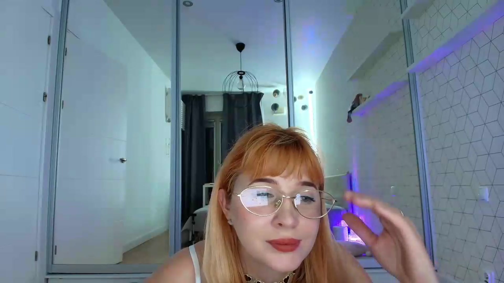 Gallery image thumbnail from KatyaFods's myfreecams stream on, 09/06/2026, 24:27 image 4 of 20
