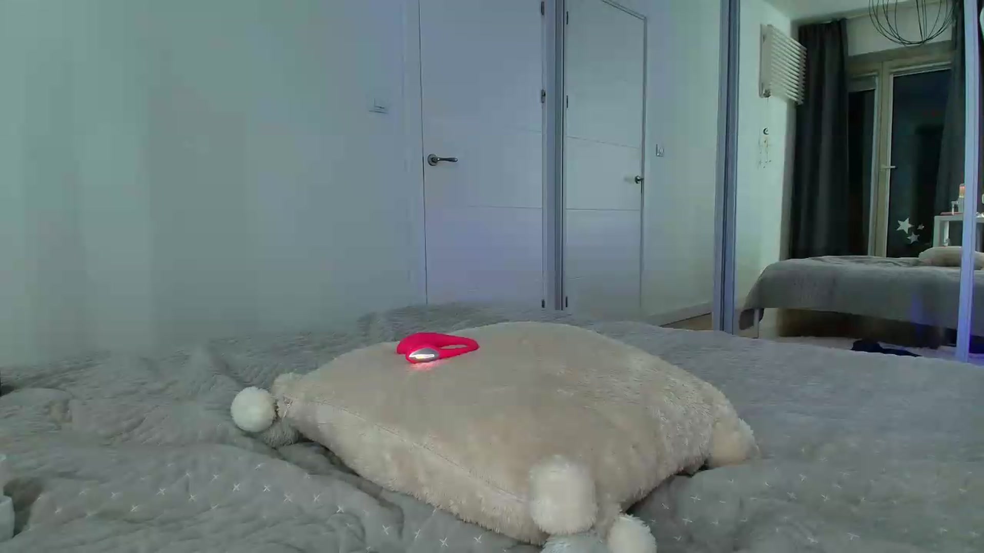 Gallery image thumbnail from KatyaFods's myfreecams stream on, 09/09/2026, 22:28 image 6 of 20