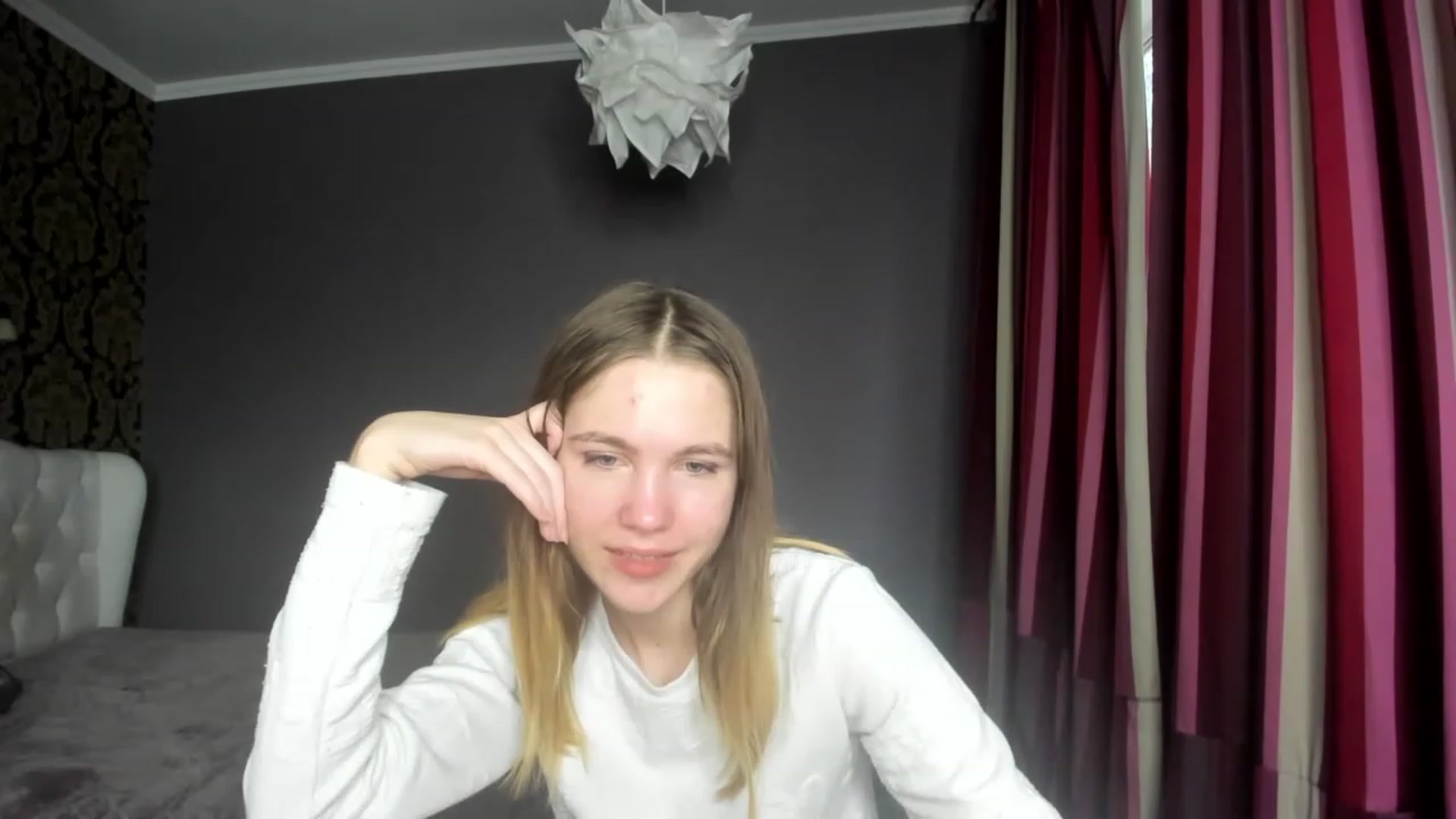 Gallery image thumbnail from KatyaGordon's myfreecams stream on, 12/18/2022, 12:08 image 11 of 20