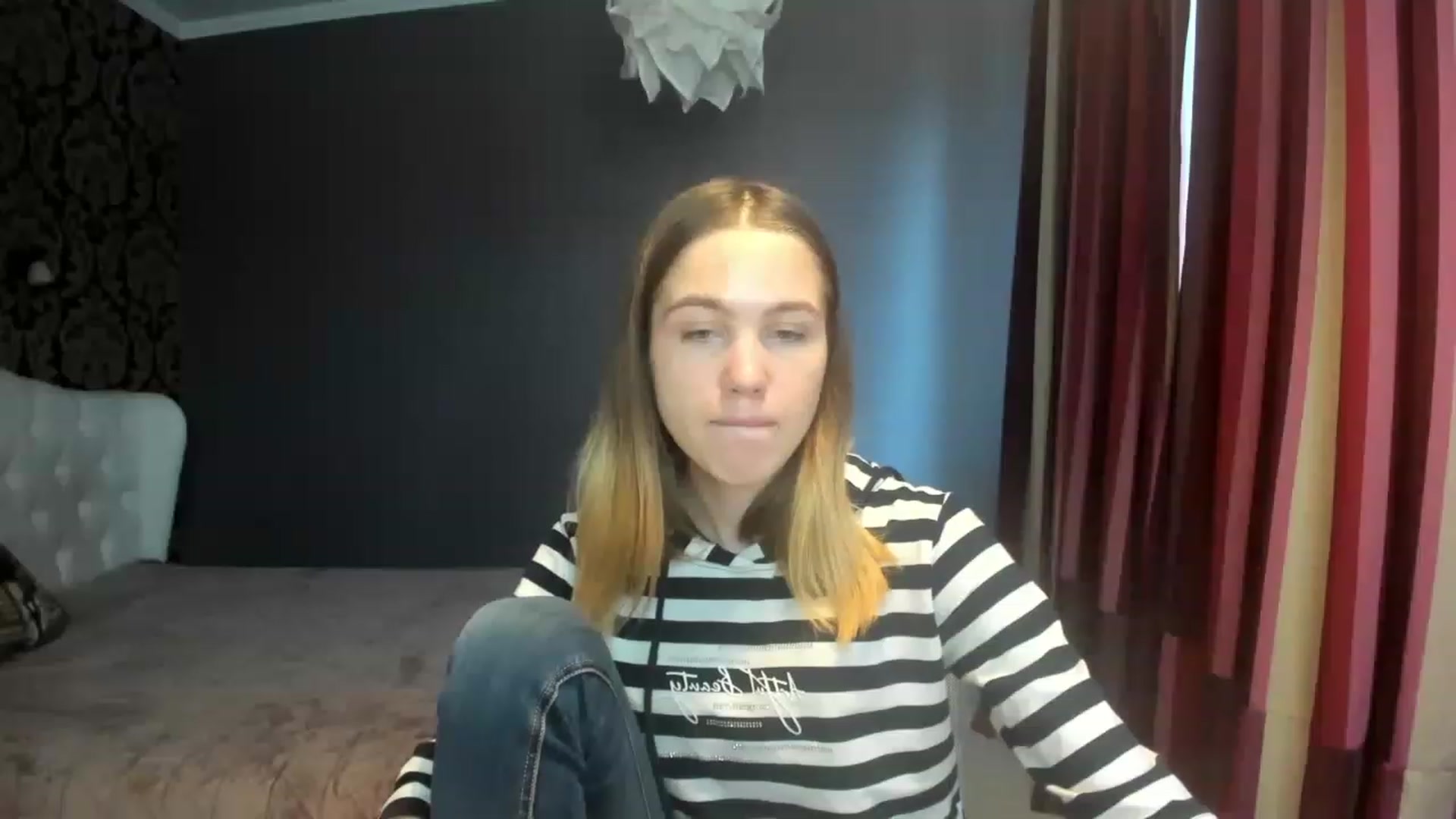 Gallery image thumbnail from KatyaGordon's myfreecams stream on, 12/20/2022, 10:07 image 18 of 20