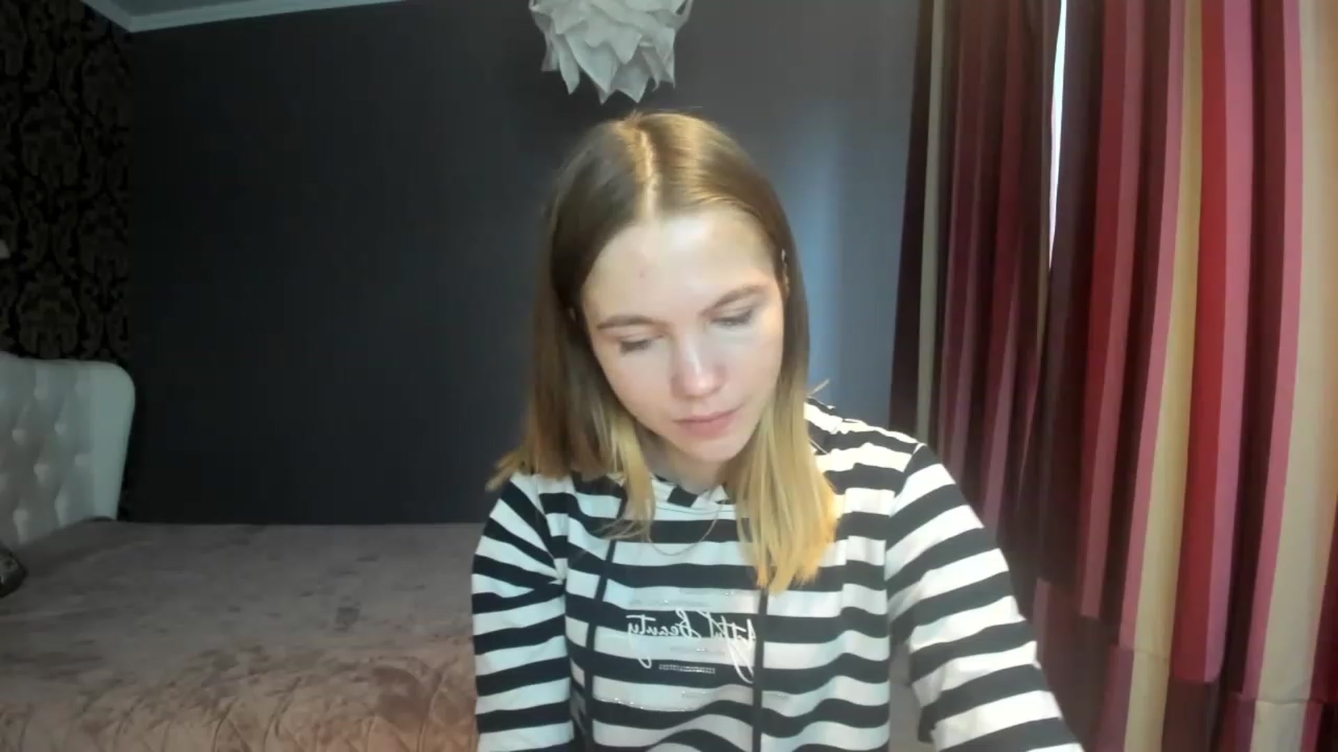 Gallery image thumbnail from KatyaGordon's myfreecams stream on, 12/20/2022, 11:31 image 17 of 20