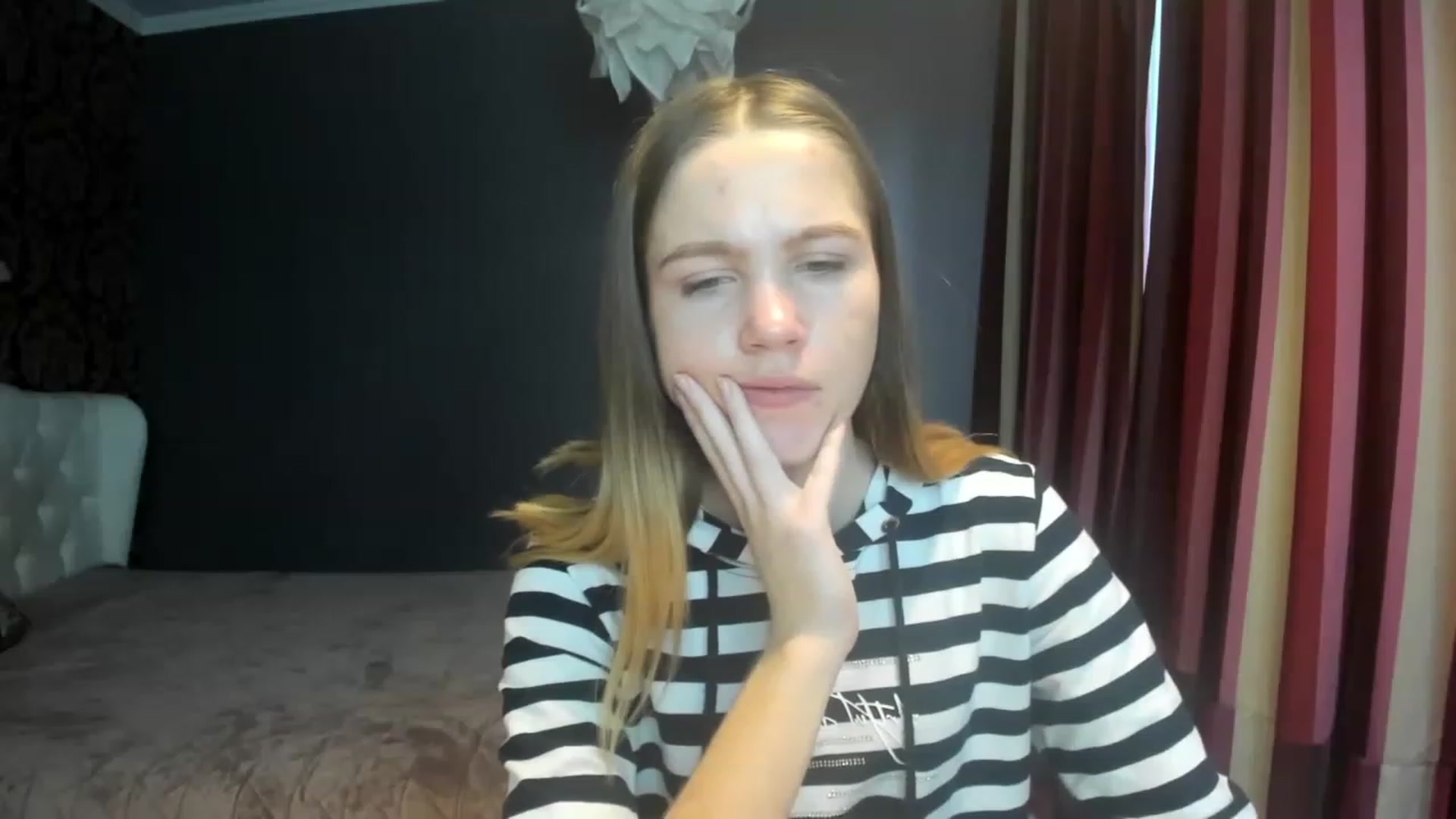 Gallery image thumbnail from KatyaGordon's myfreecams stream on, 12/20/2022, 12:11 image 17 of 20