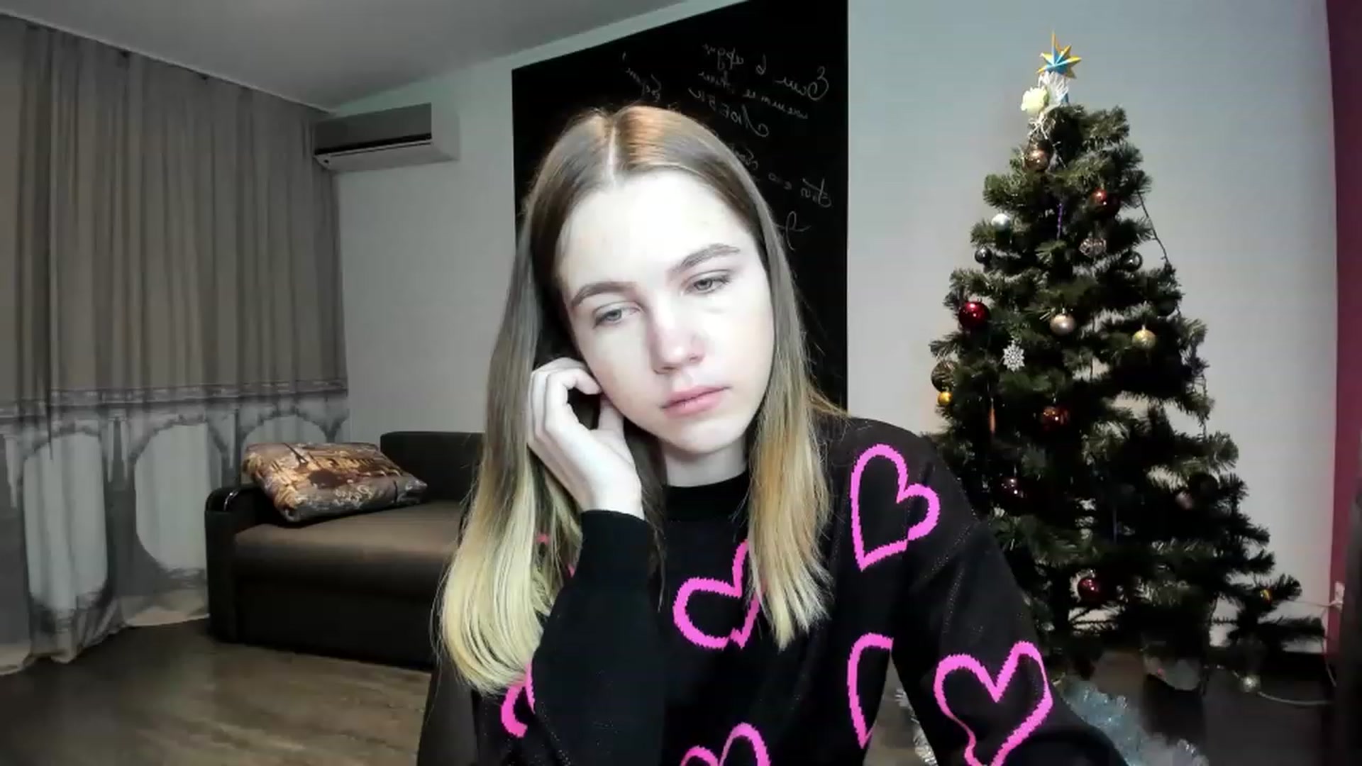 Gallery image thumbnail from KatyaGordon's myfreecams stream on, 12/26/2022, 07:06 image 5 of 20