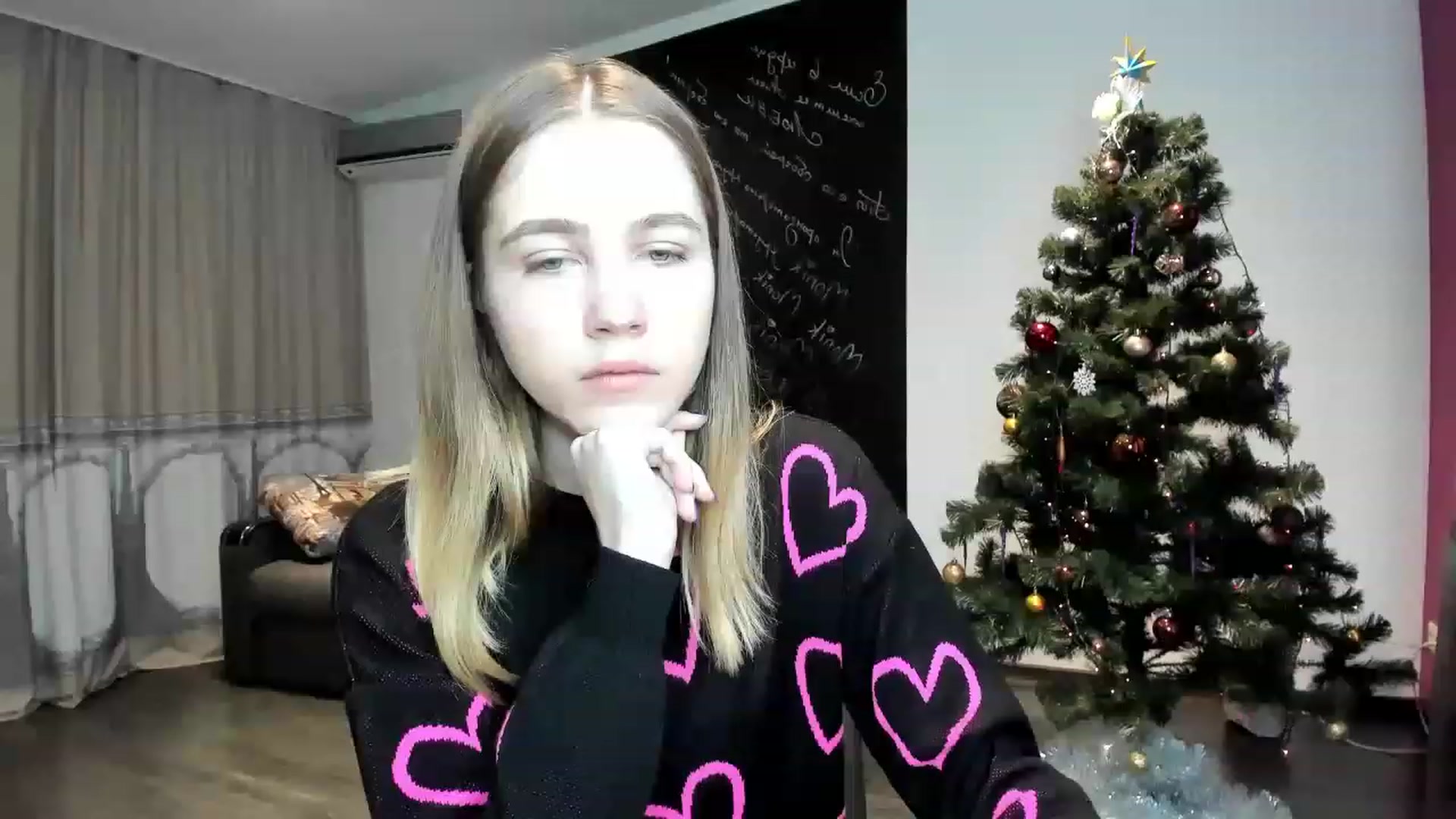 Gallery image thumbnail from KatyaGordon's myfreecams stream on, 12/26/2022, 07:06 image 14 of 20