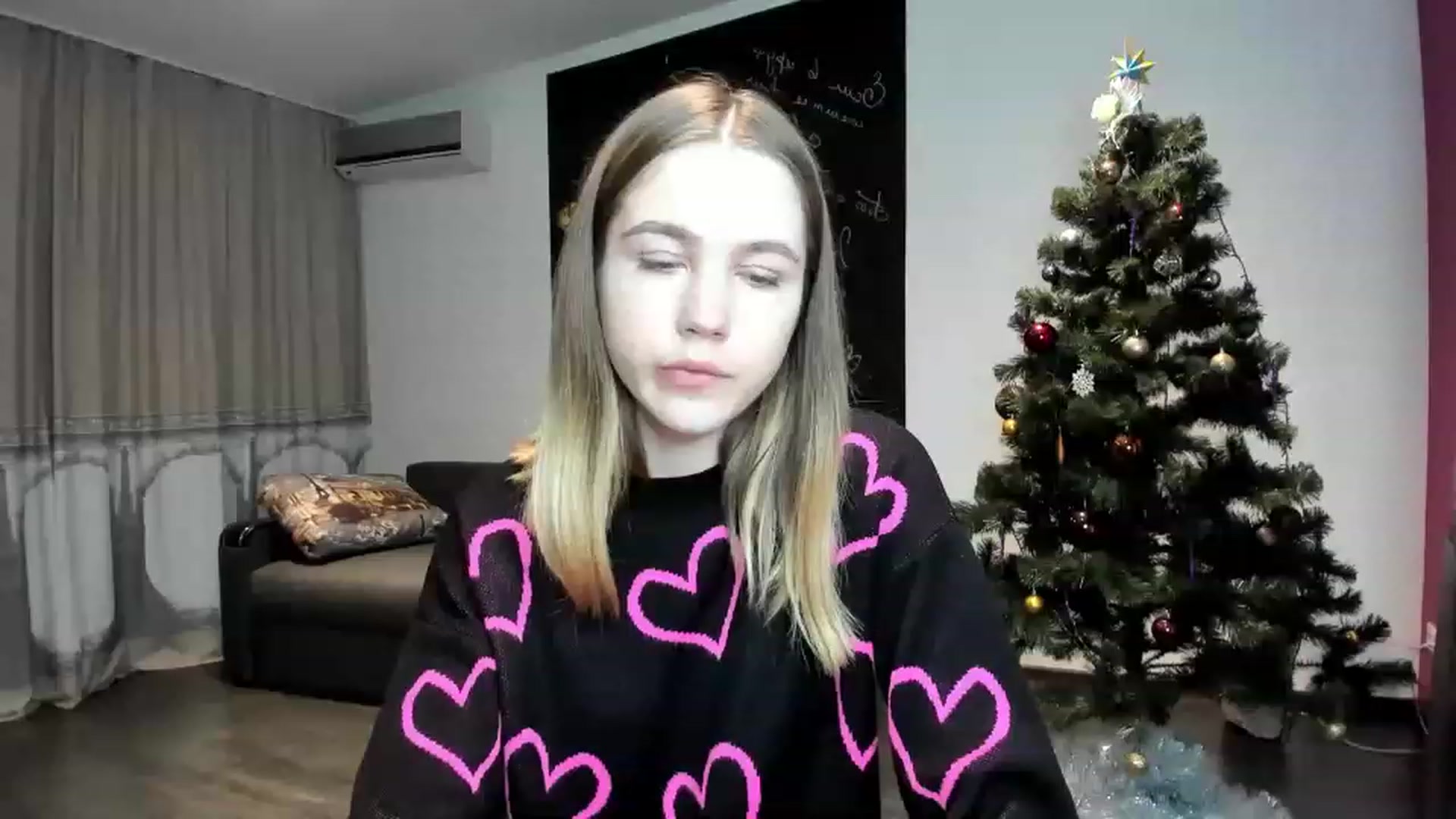 Gallery image thumbnail from KatyaGordon's myfreecams stream on, 12/26/2022, 07:06 image 4 of 20