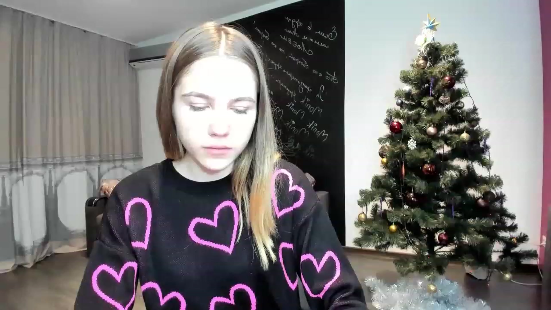 Gallery image thumbnail from KatyaGordon's myfreecams stream on, 12/26/2022, 09:23 image 5 of 20