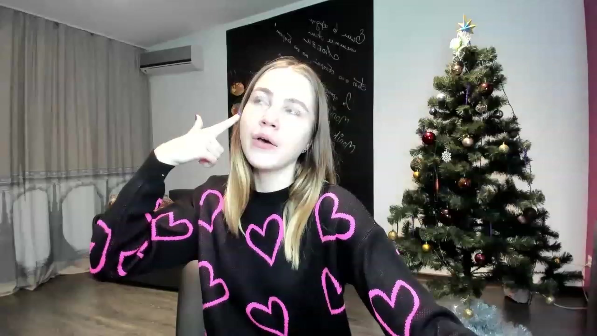 Gallery image thumbnail from KatyaGordon's myfreecams stream on, 12/26/2022, 09:23 image 8 of 20