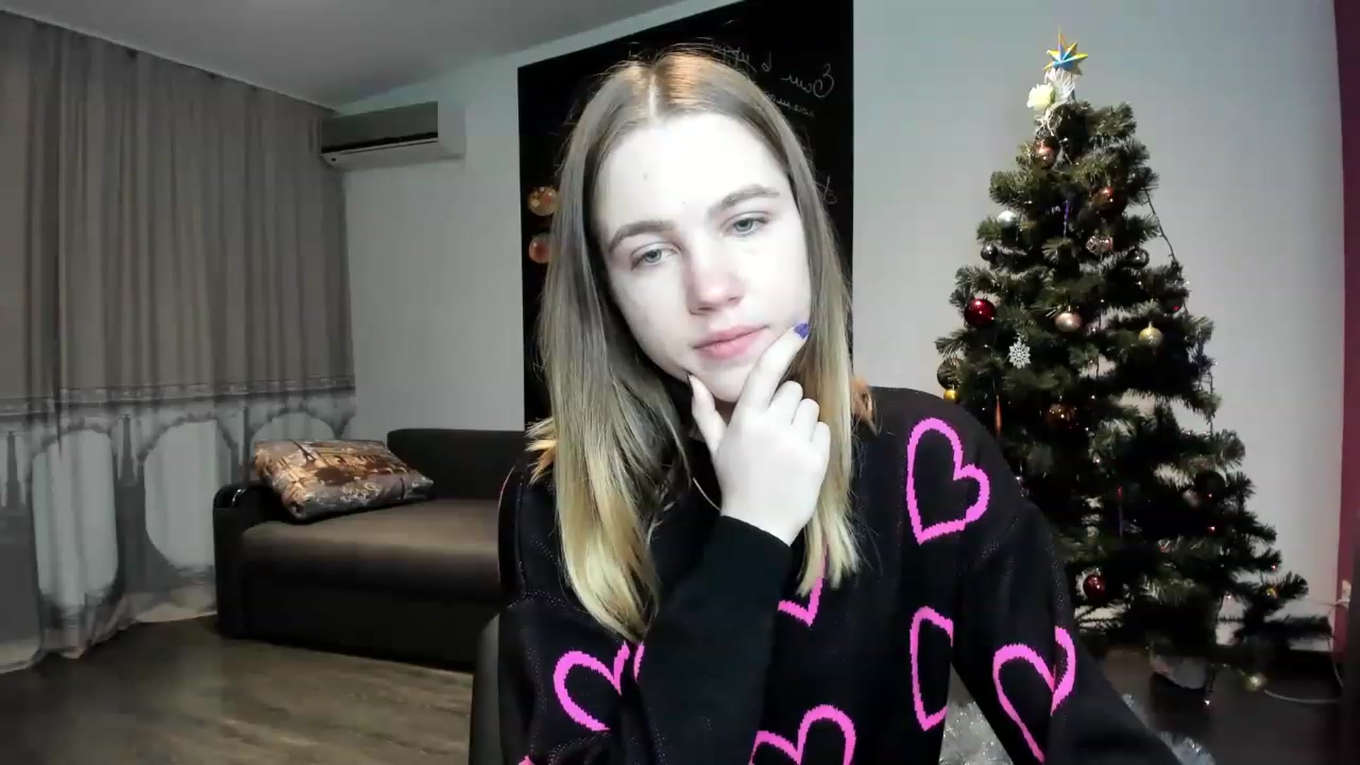 Gallery image thumbnail from KatyaGordon's myfreecams stream on, 12/26/2022, 12:33 image 13 of 20