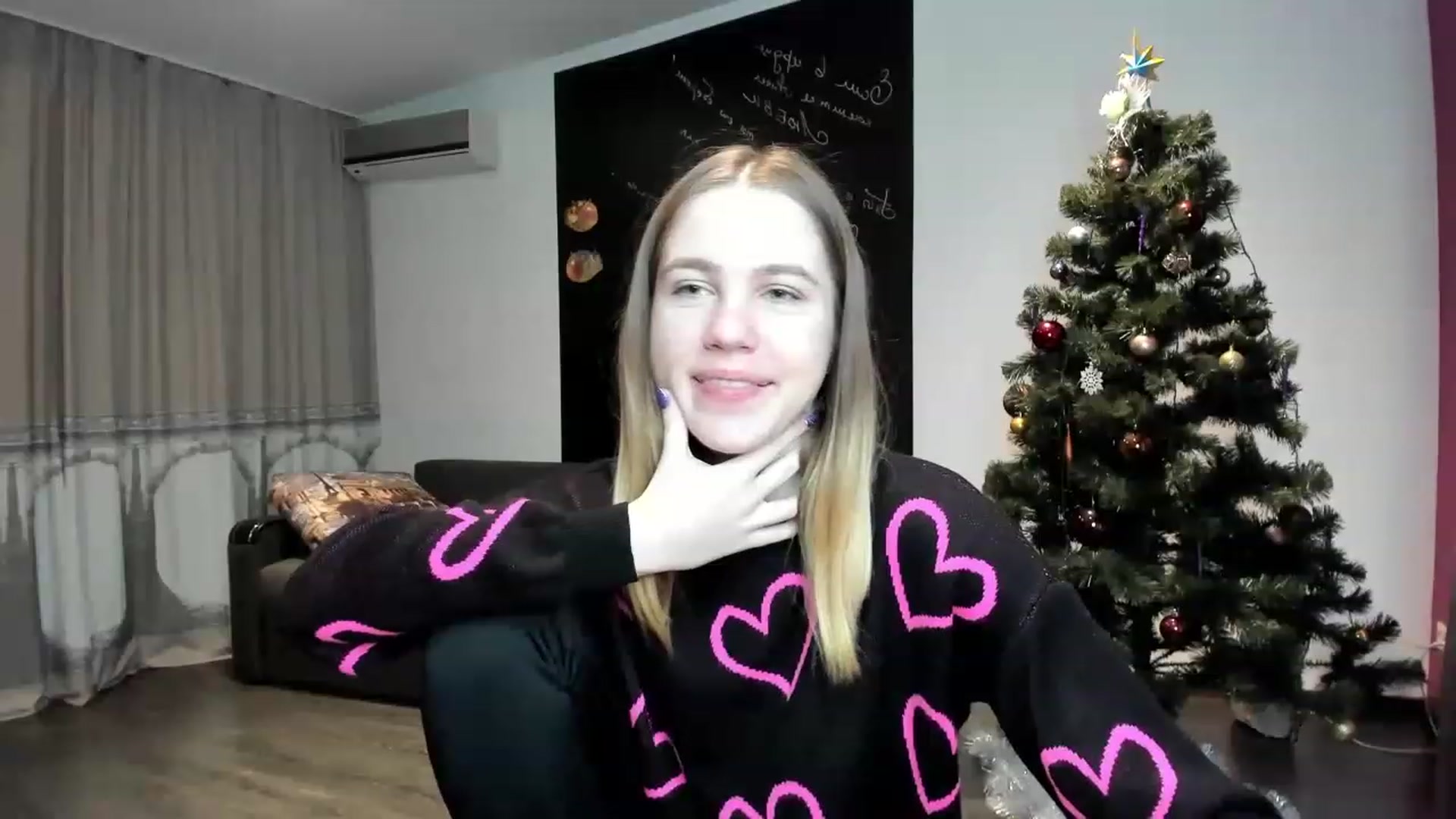 Gallery image thumbnail from KatyaGordon's myfreecams stream on, 12/26/2022, 12:33 image 9 of 20