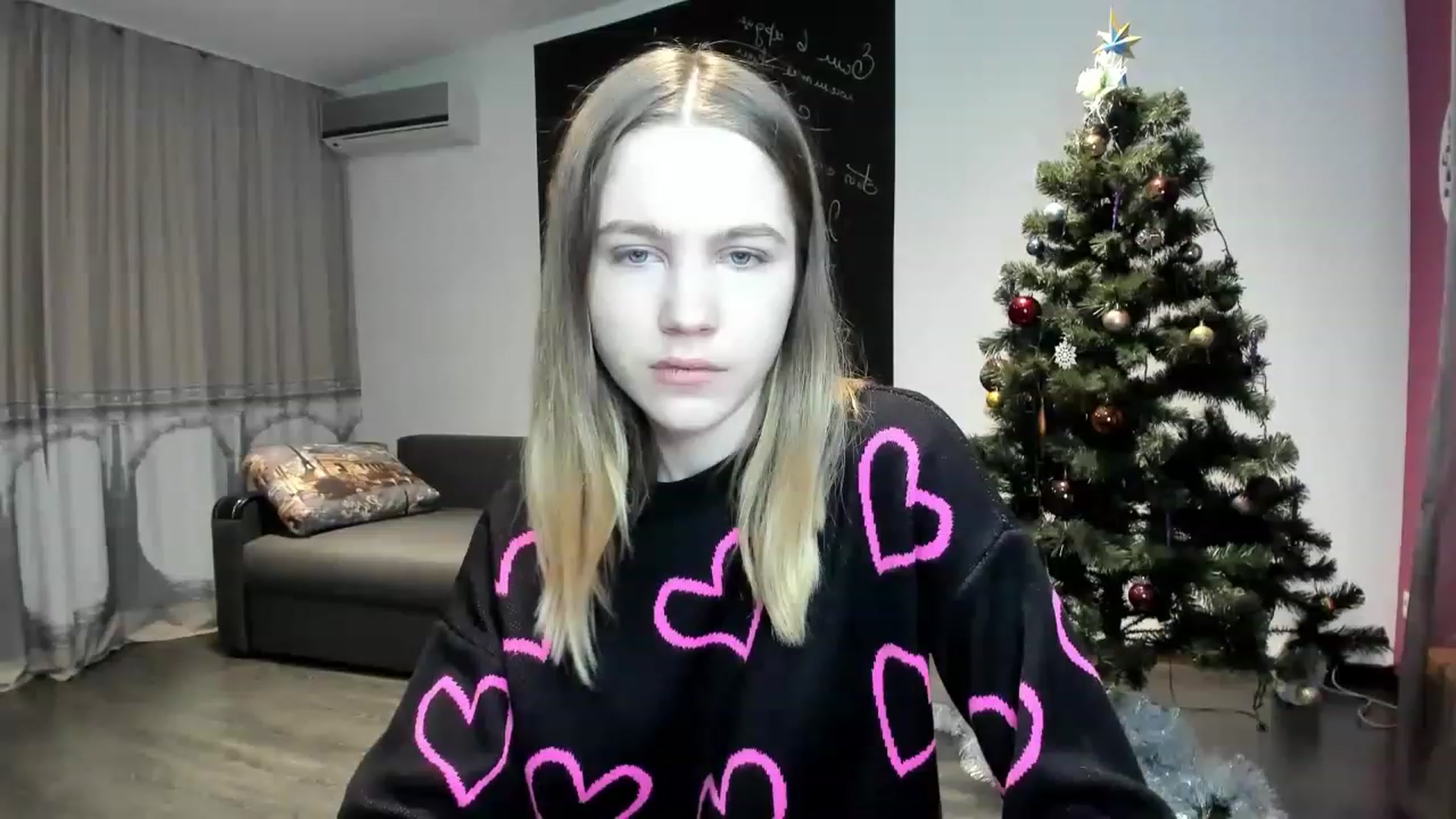 Gallery image thumbnail from KatyaGordon's myfreecams stream on, 12/27/2022, 07:27 image 11 of 20