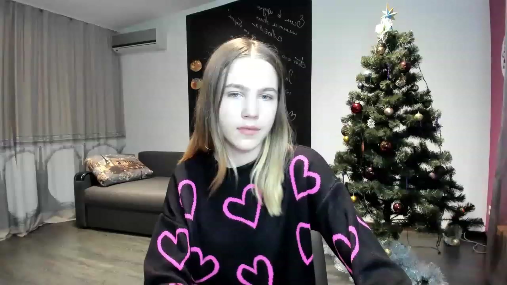Gallery image thumbnail from KatyaGordon's myfreecams stream on, 12/27/2022, 07:27 image 12 of 20