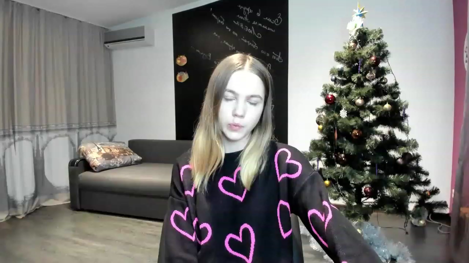 Gallery image thumbnail from KatyaGordon's myfreecams stream on, 12/27/2022, 07:27 image 7 of 20