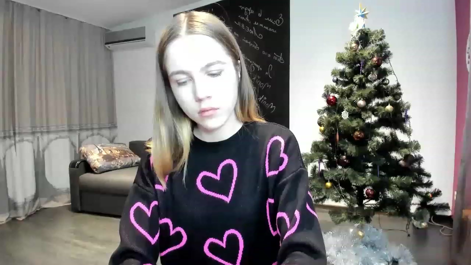 Gallery image thumbnail from KatyaGordon's myfreecams stream on, 12/27/2022, 07:27 image 19 of 20