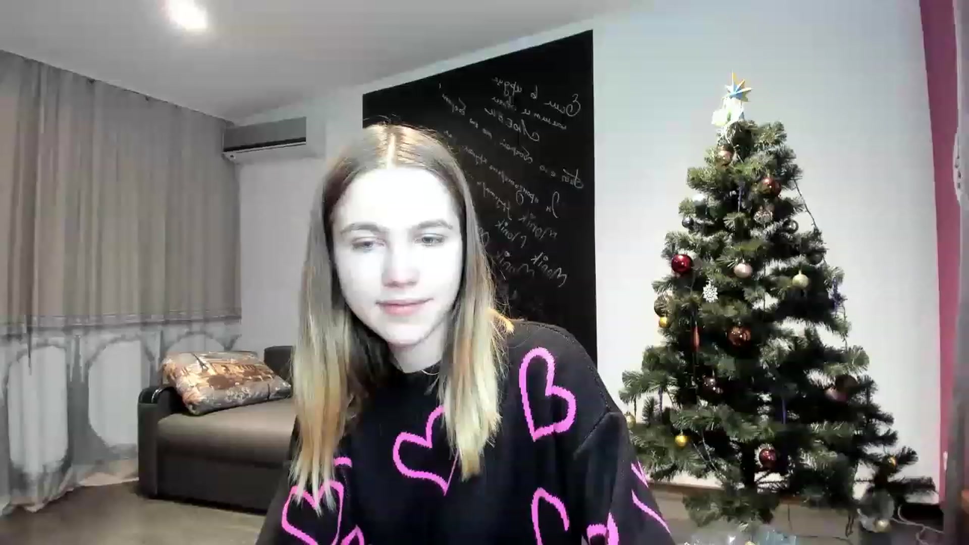 Gallery image thumbnail from KatyaGordon's myfreecams stream on, 12/27/2022, 10:15 image 20 of 20